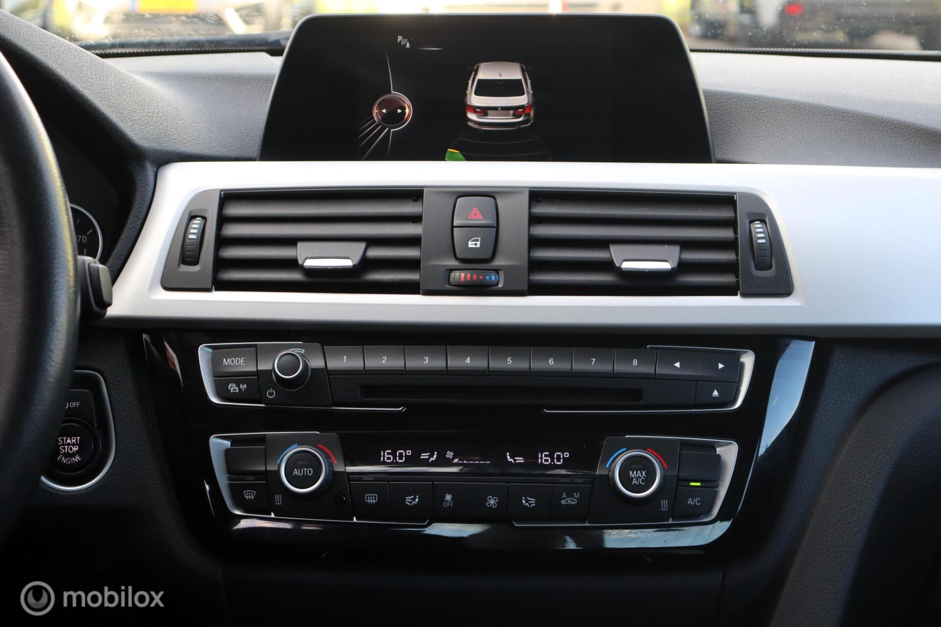 Foto van BMW 318i