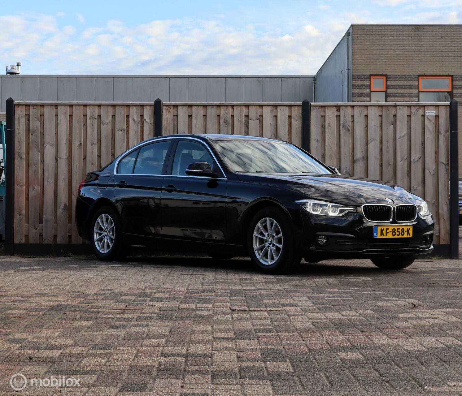 Foto van BMW 318i