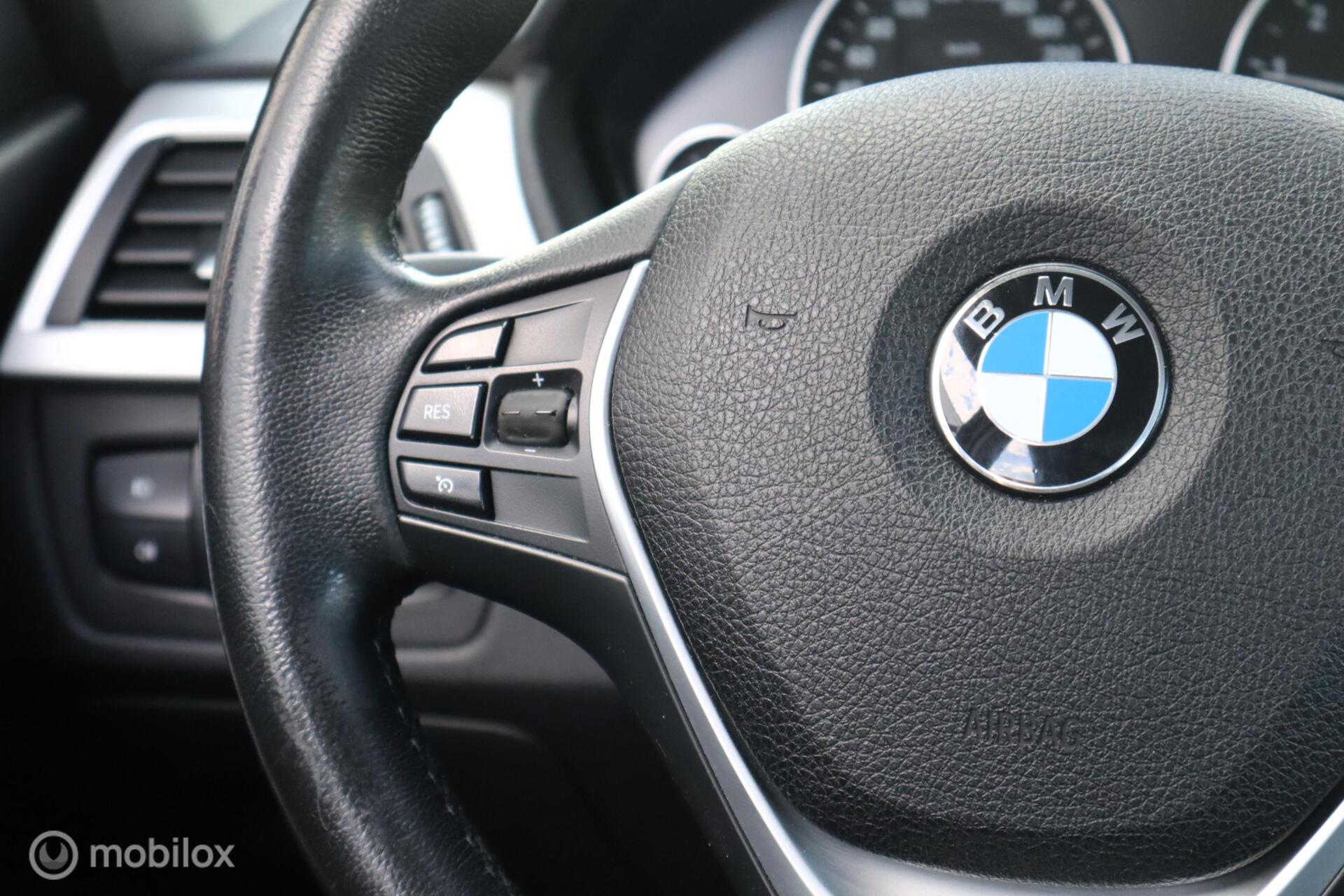 Foto van BMW 318i