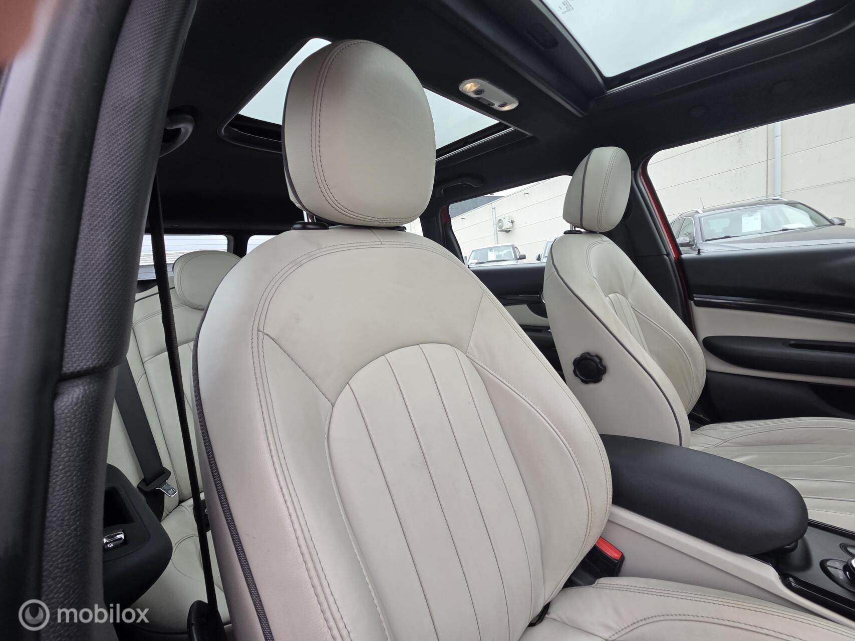 Foto van Mini Clubman Cooper