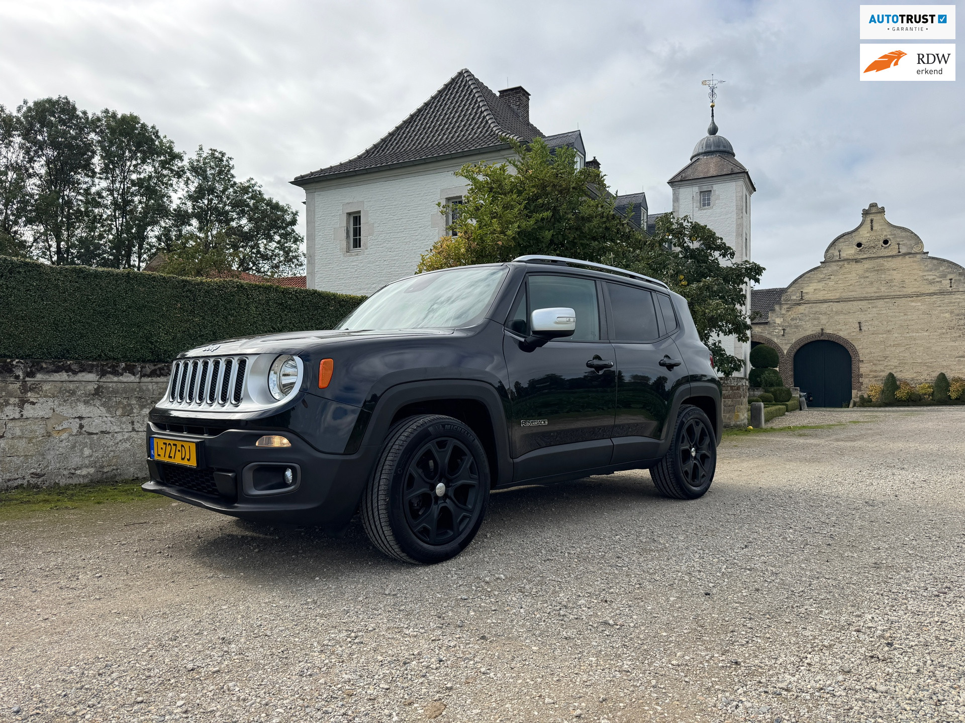 Jeep Renegade Jeep Renegade 1.4 Turbo 2014 Leder Nieuwe distributieriem 2014 - voorkant