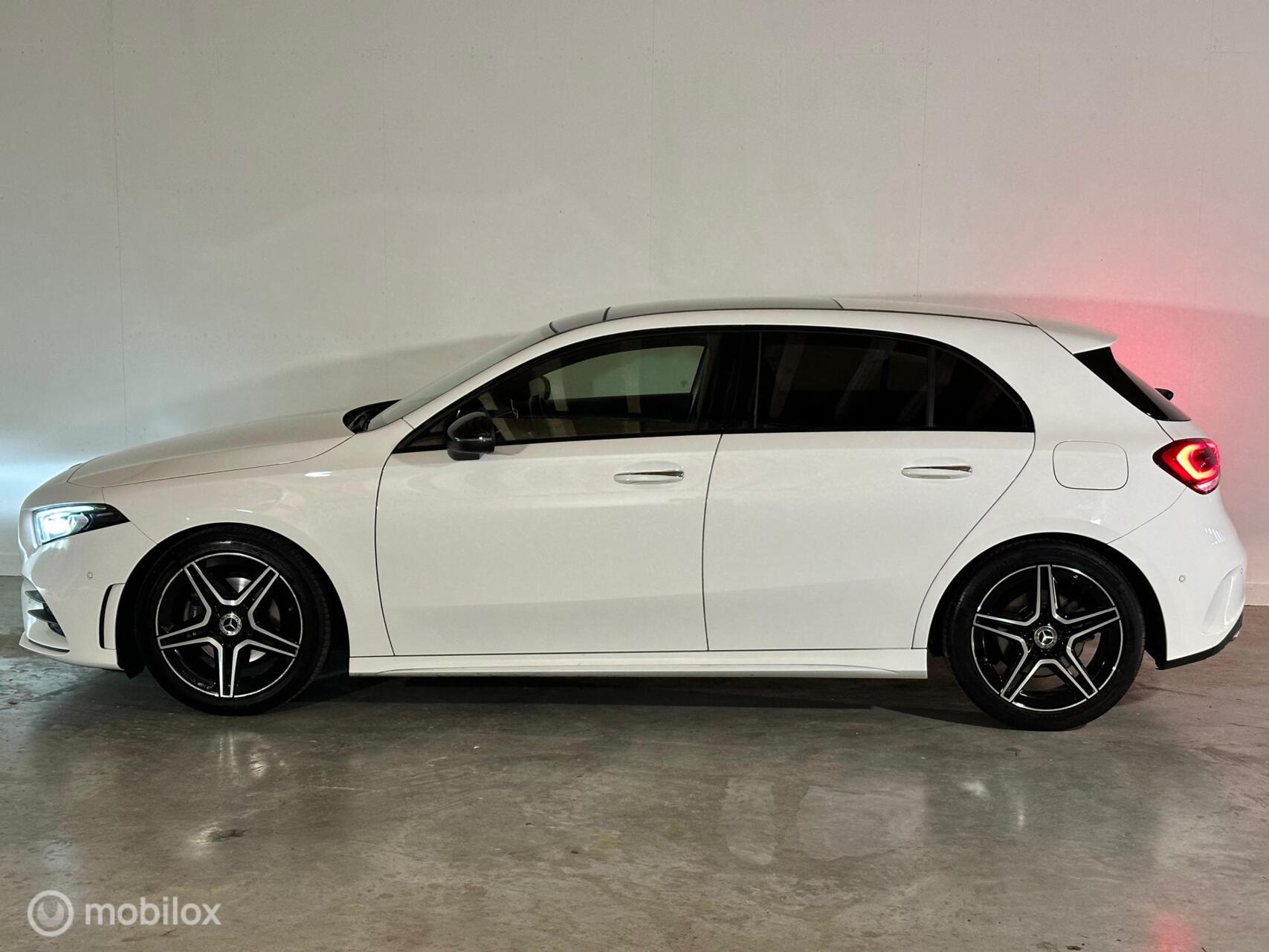 Foto van Mercedes-Benz A 200