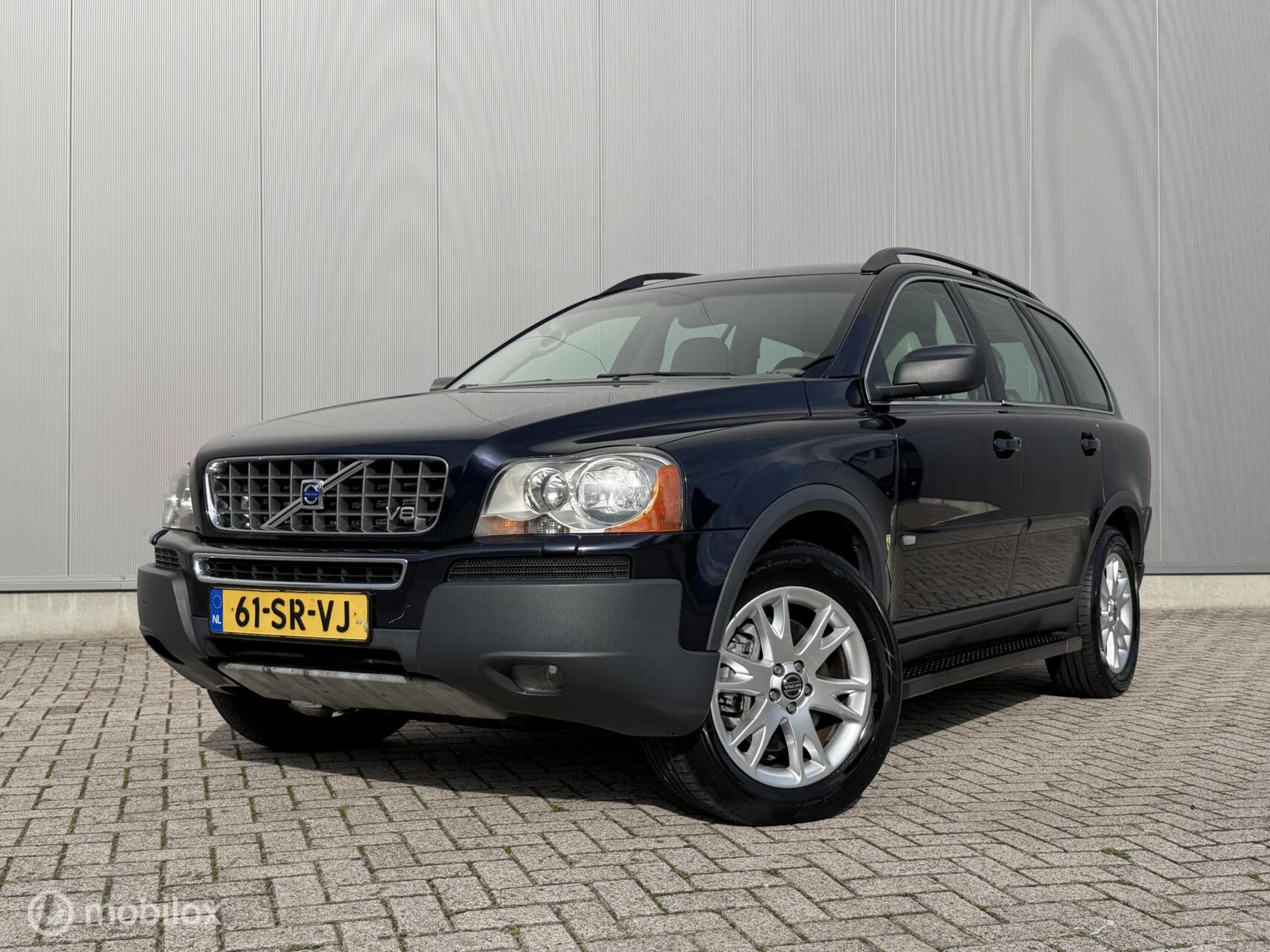 Volvo Xc90 4.4 V8 Summum | nieuwe apk | 7 persoons | leder | automaat | NAP NL auto | meeneemprijs | 2006 - voorkant