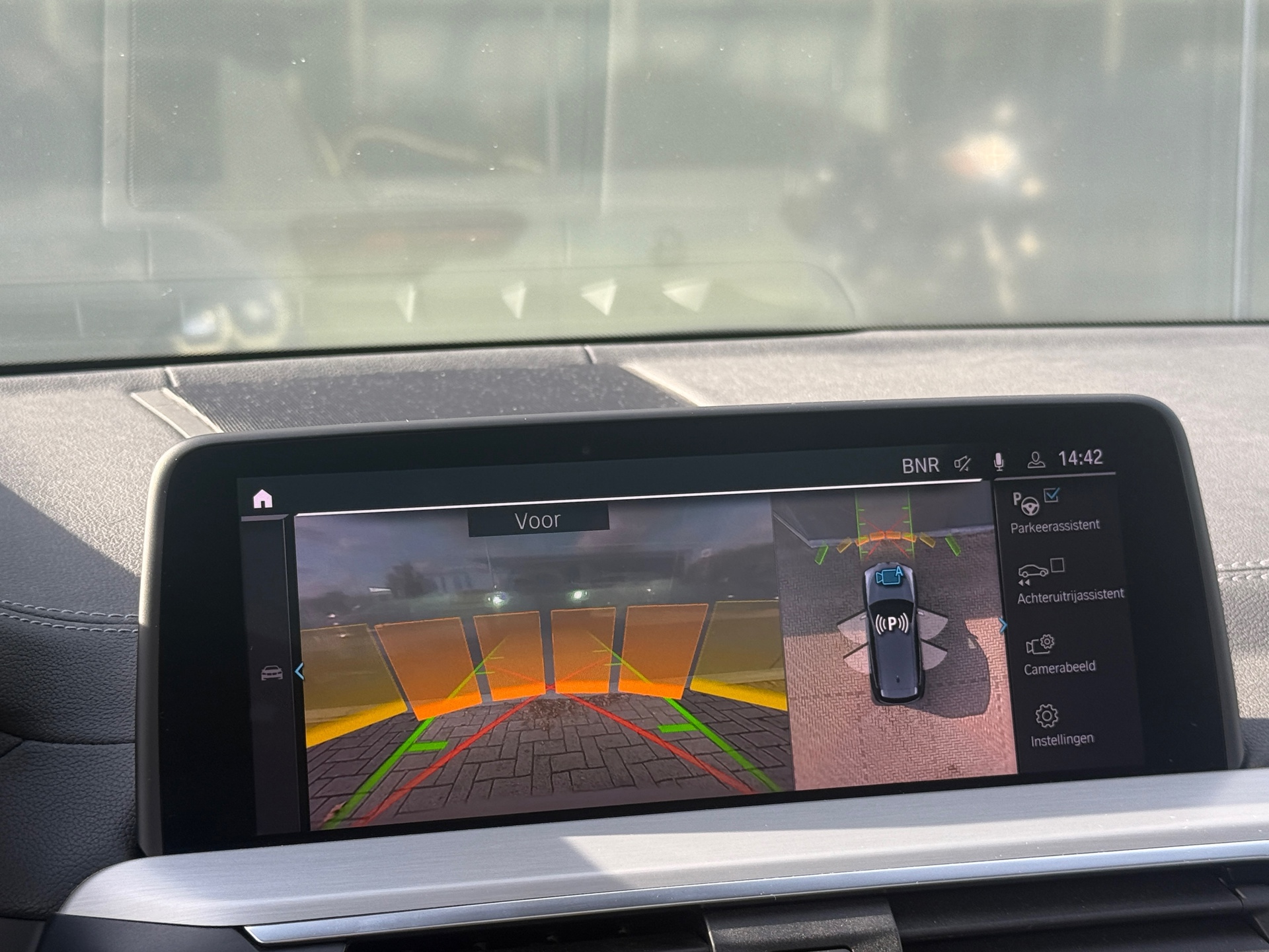 Foto van BMW Ix3