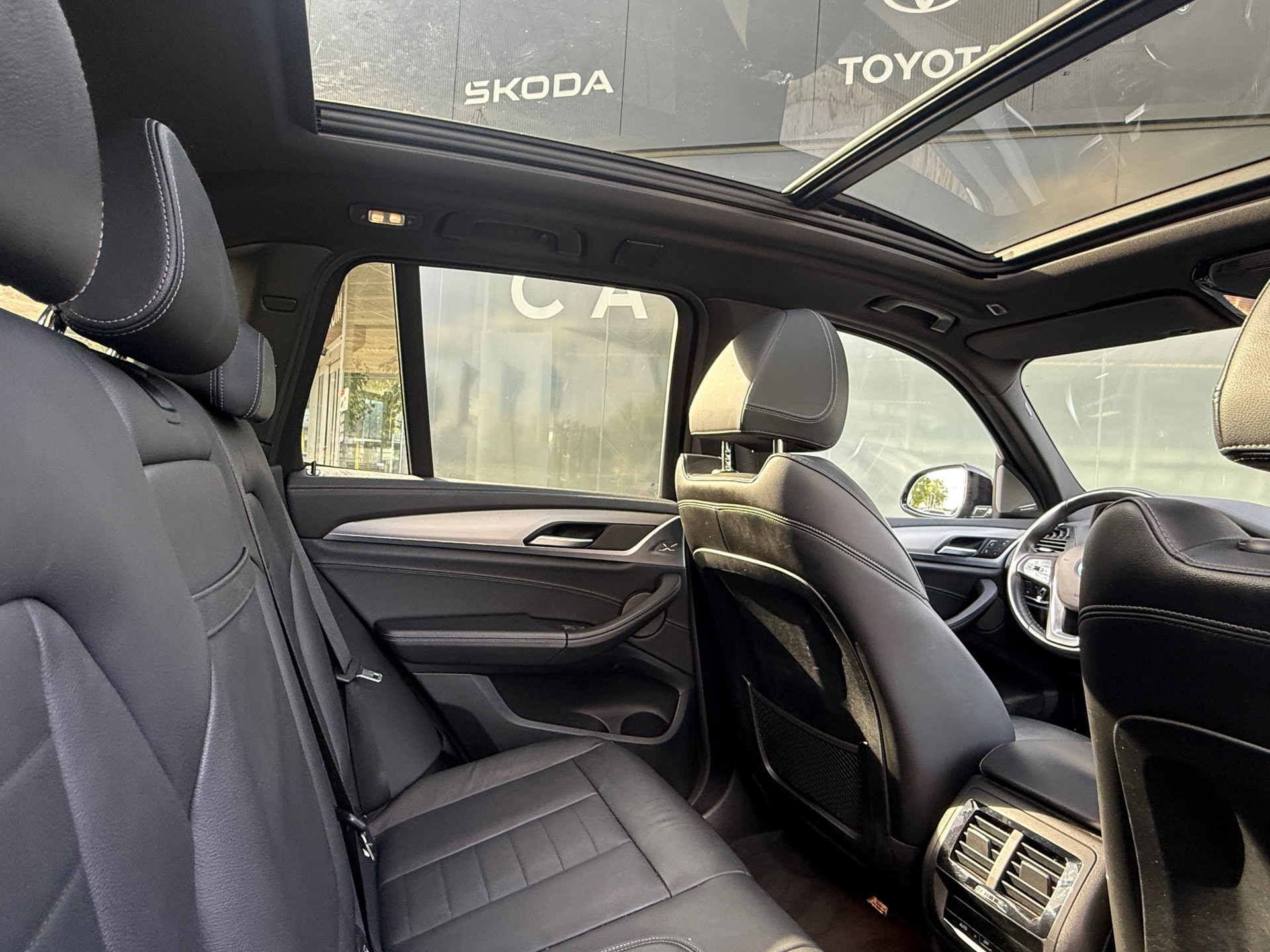Foto van BMW Ix3