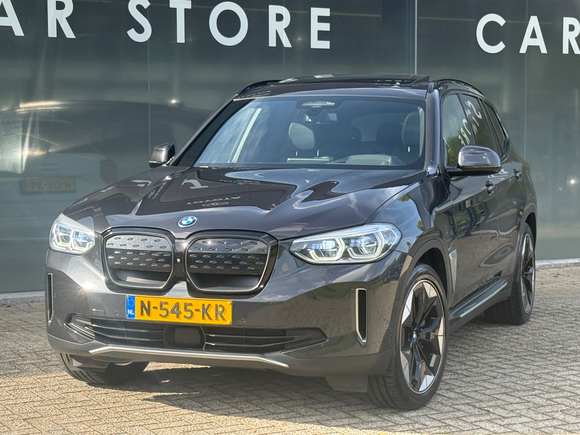 Foto van BMW Ix3