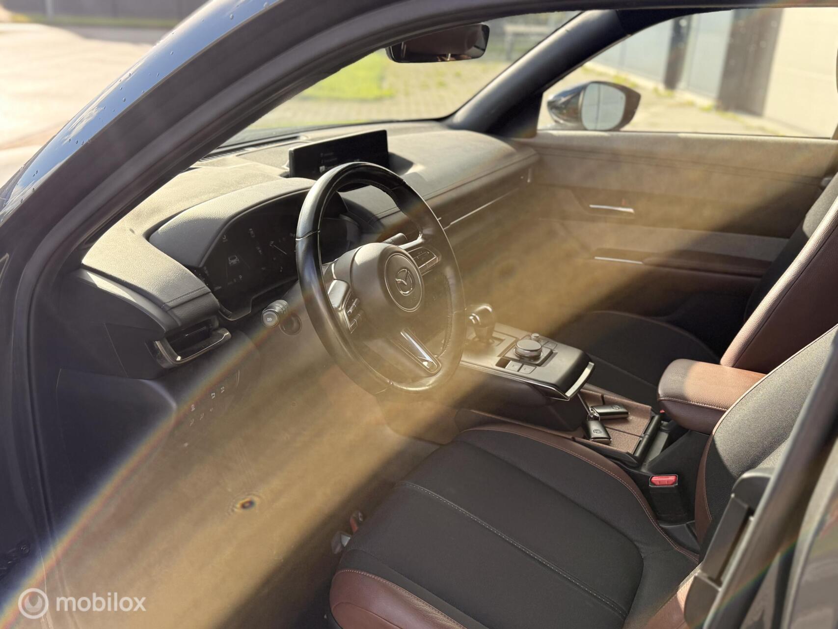Foto van Mazda Mazda Mx-30