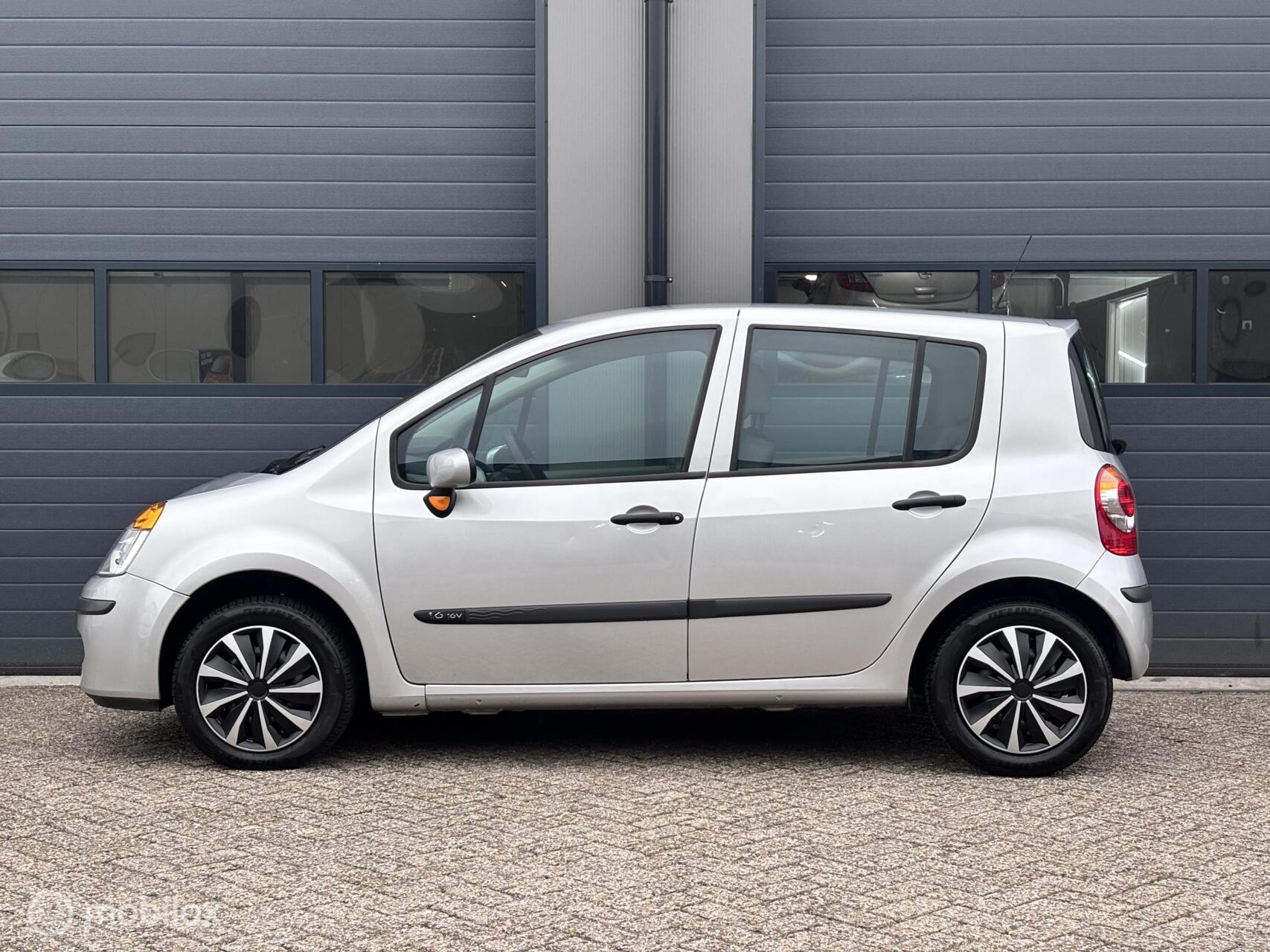 Foto van Renault Modus