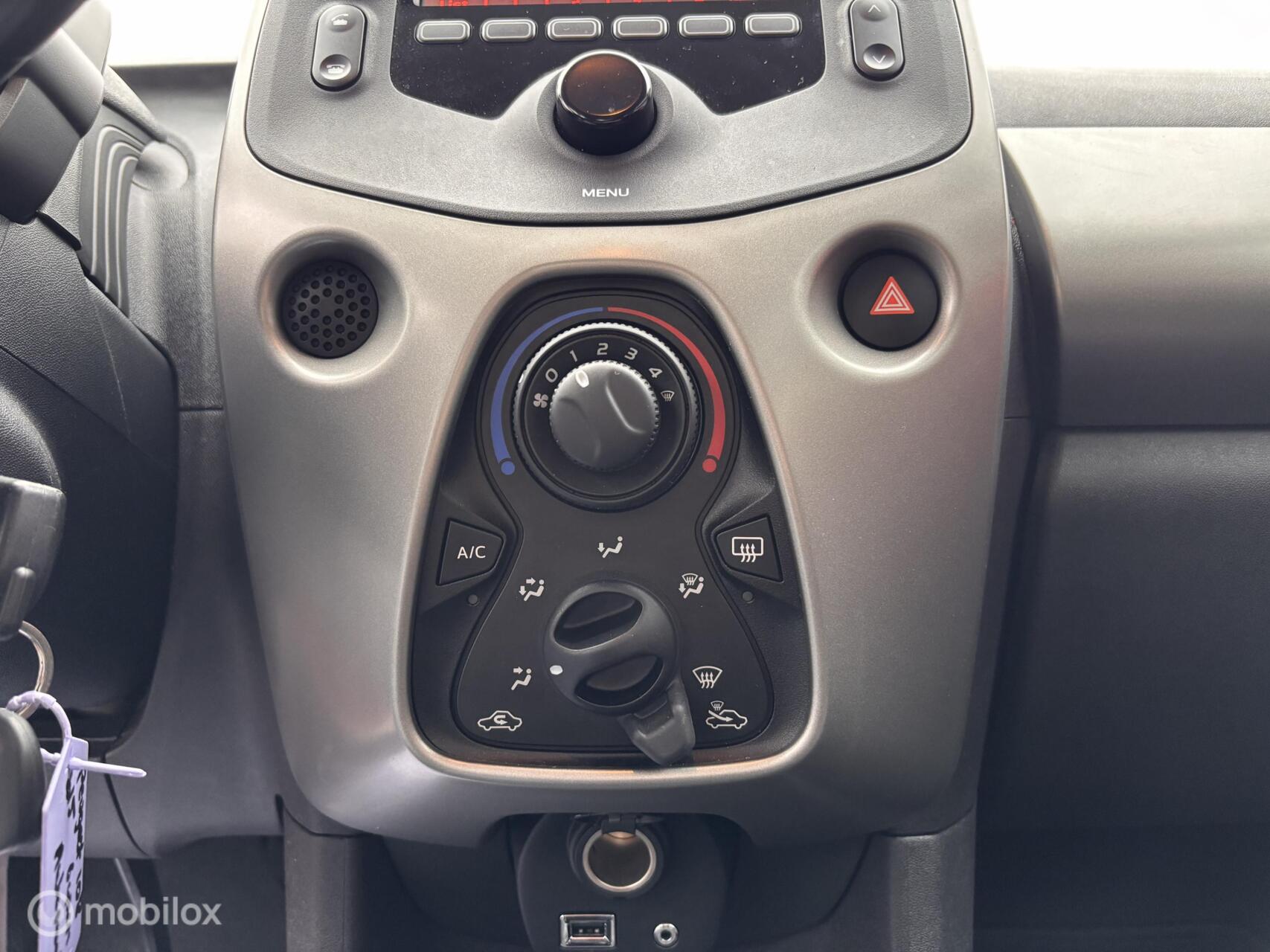 Foto van Peugeot Peugeot 108