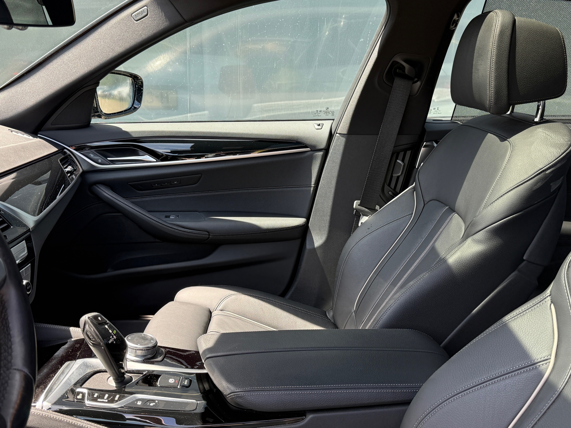 Foto van BMW 530e