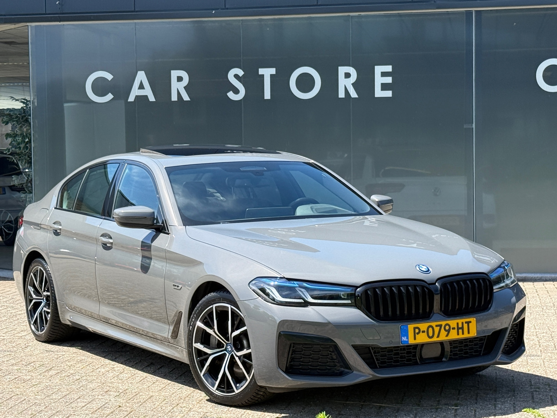 Foto van BMW 530e