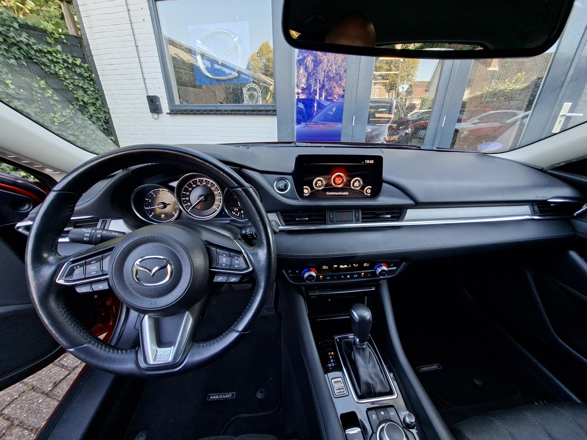 Foto van Mazda Mazda6