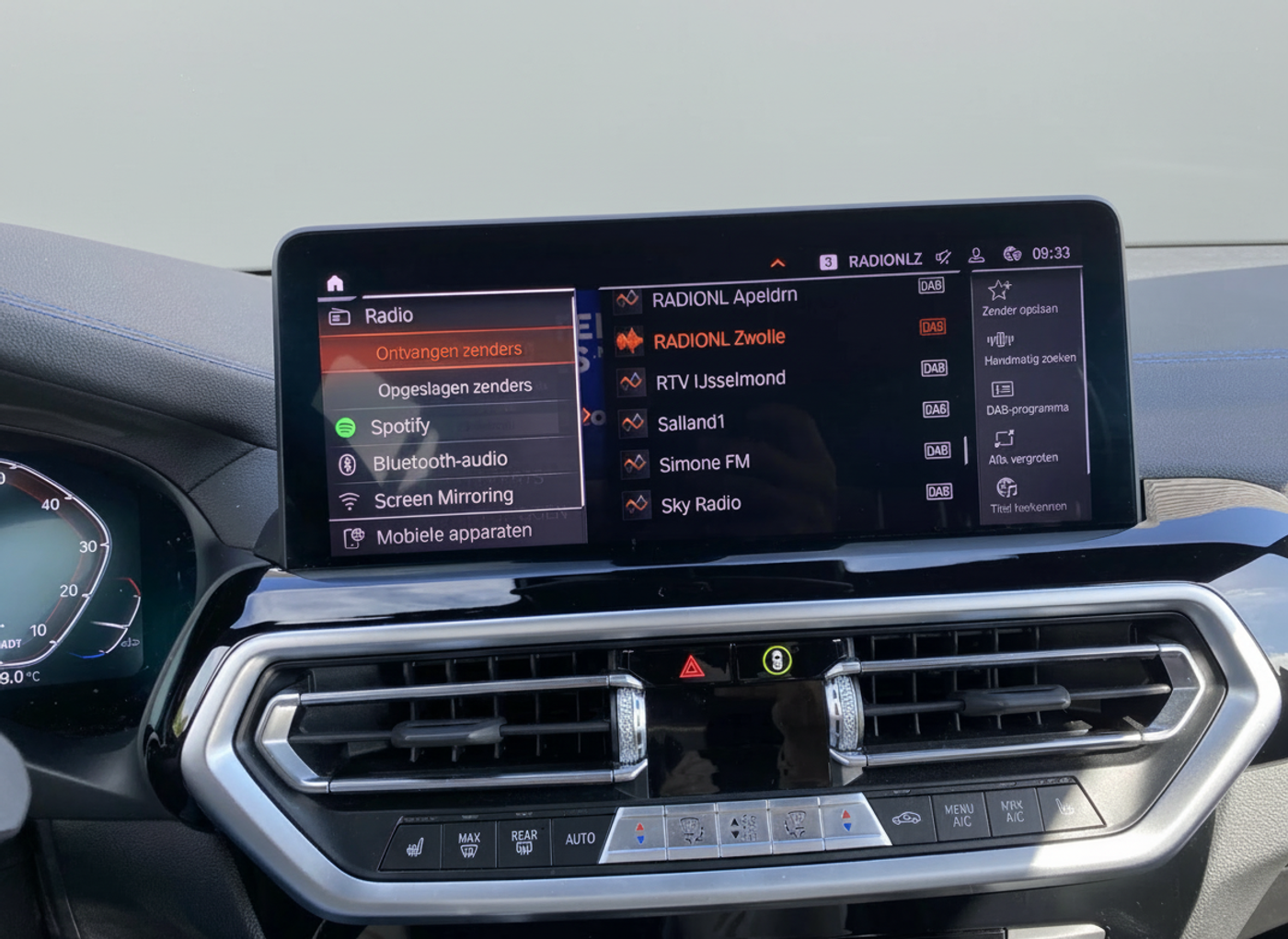 Foto van BMW Ix3