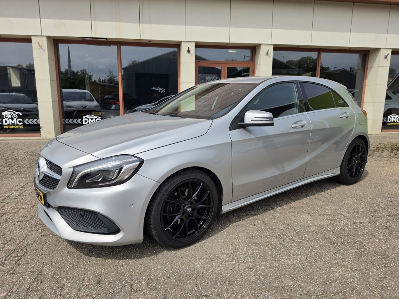 Foto van Mercedes-Benz A 180