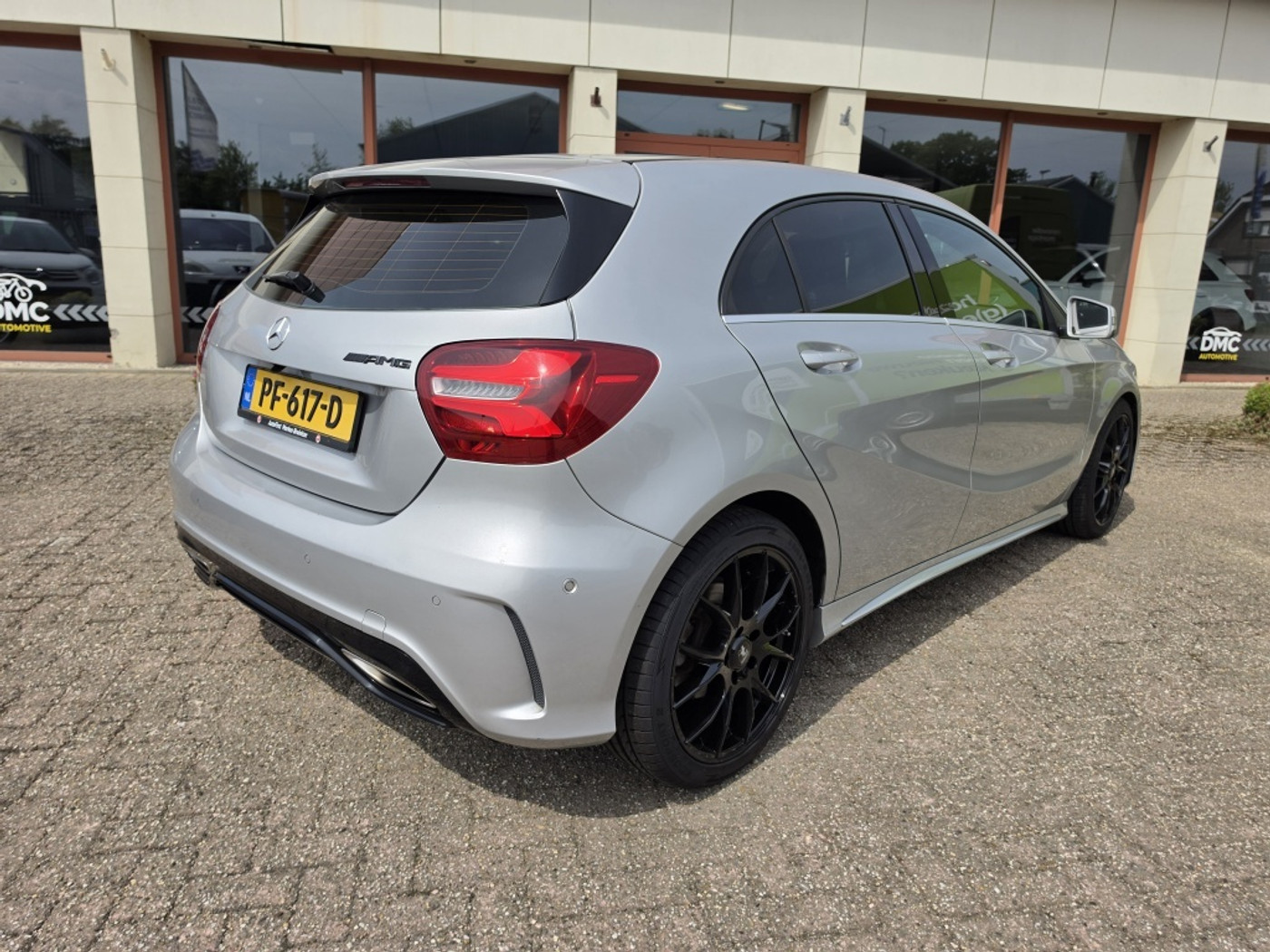 Foto van Mercedes-Benz A 180