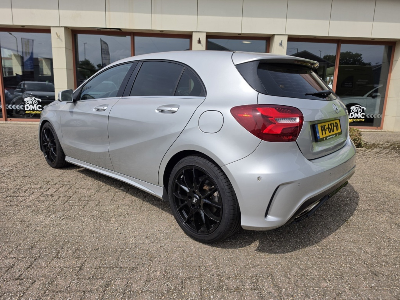 Foto van Mercedes-Benz A 180