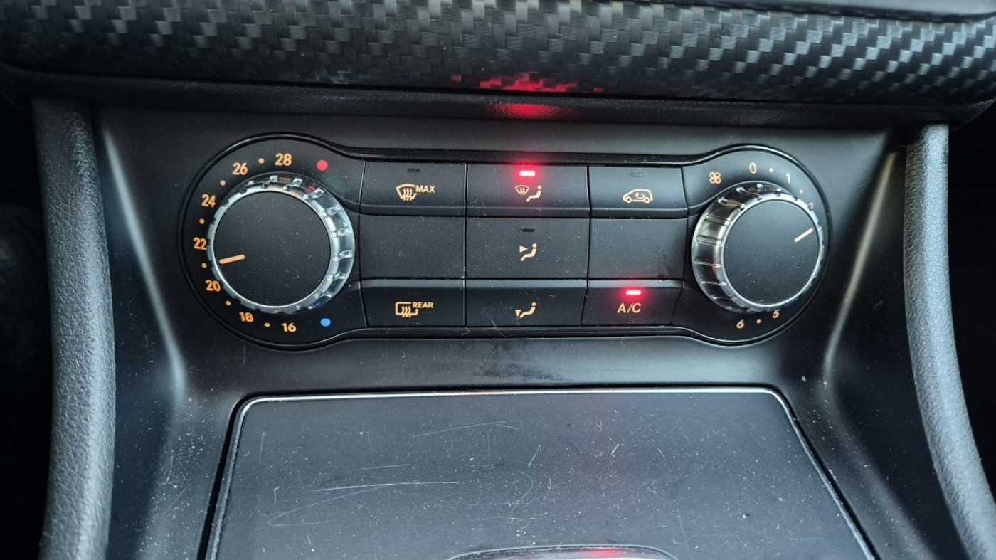 Foto van Mercedes-Benz A 180