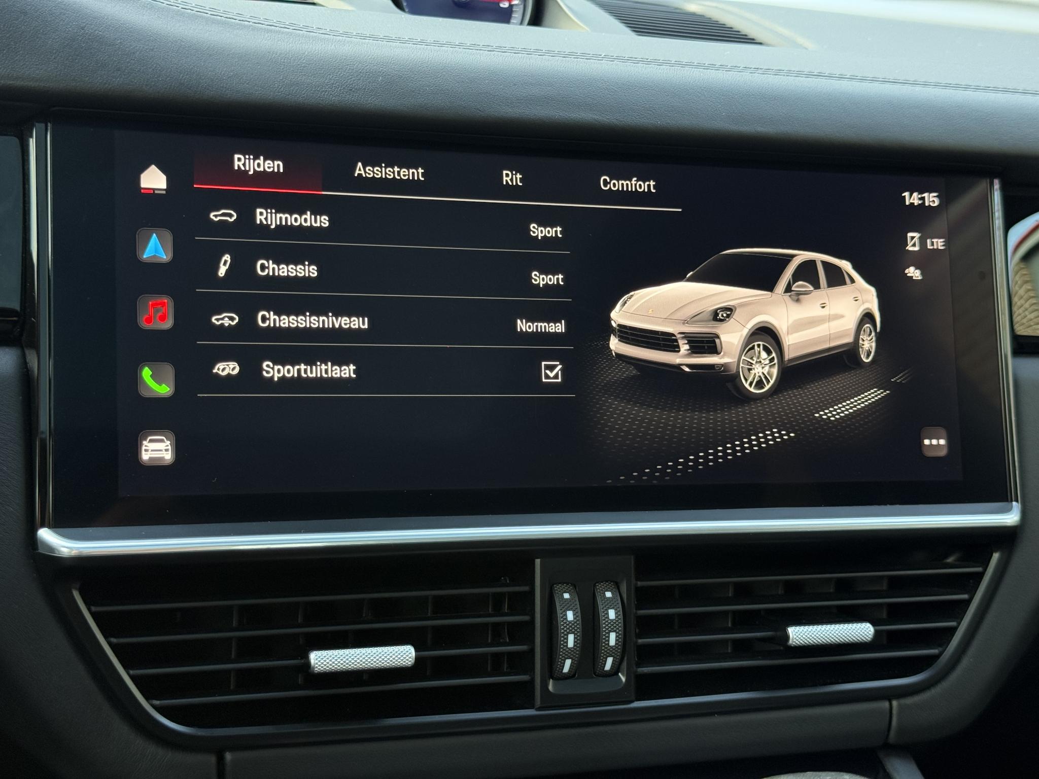 Foto van Porsche Cayenne E-hybrid