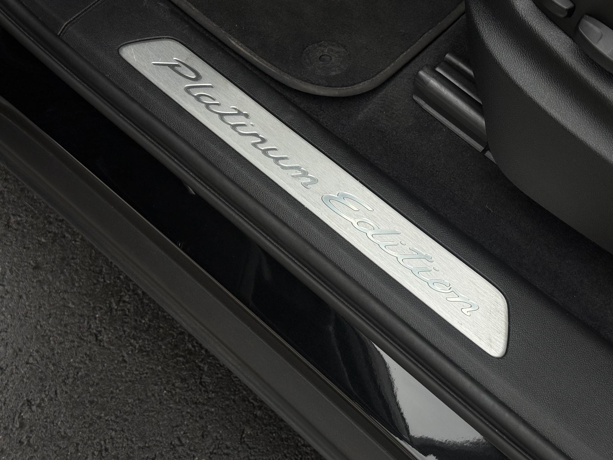 Foto van Porsche Cayenne E-hybrid