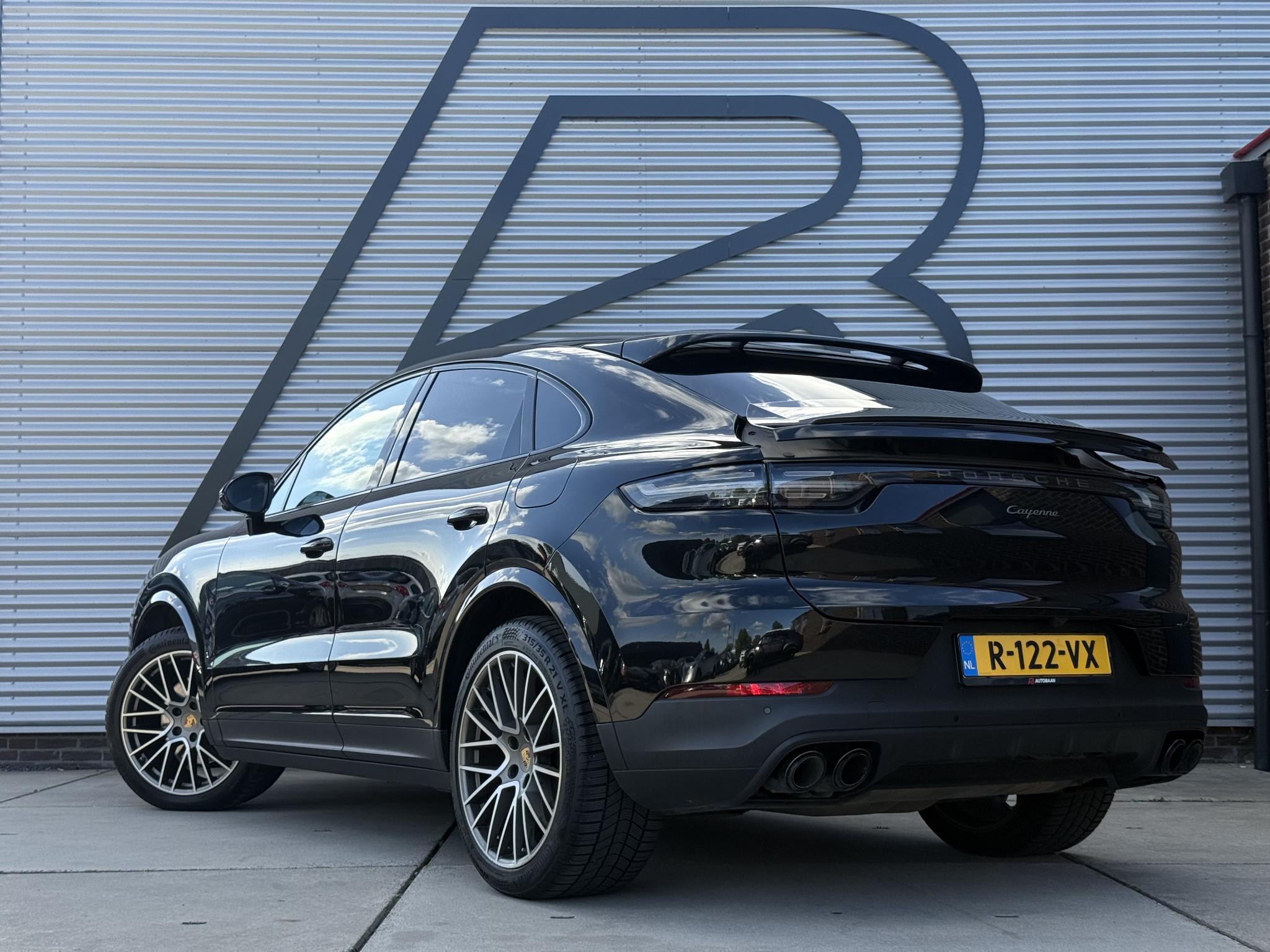 Foto van Porsche Cayenne E-hybrid