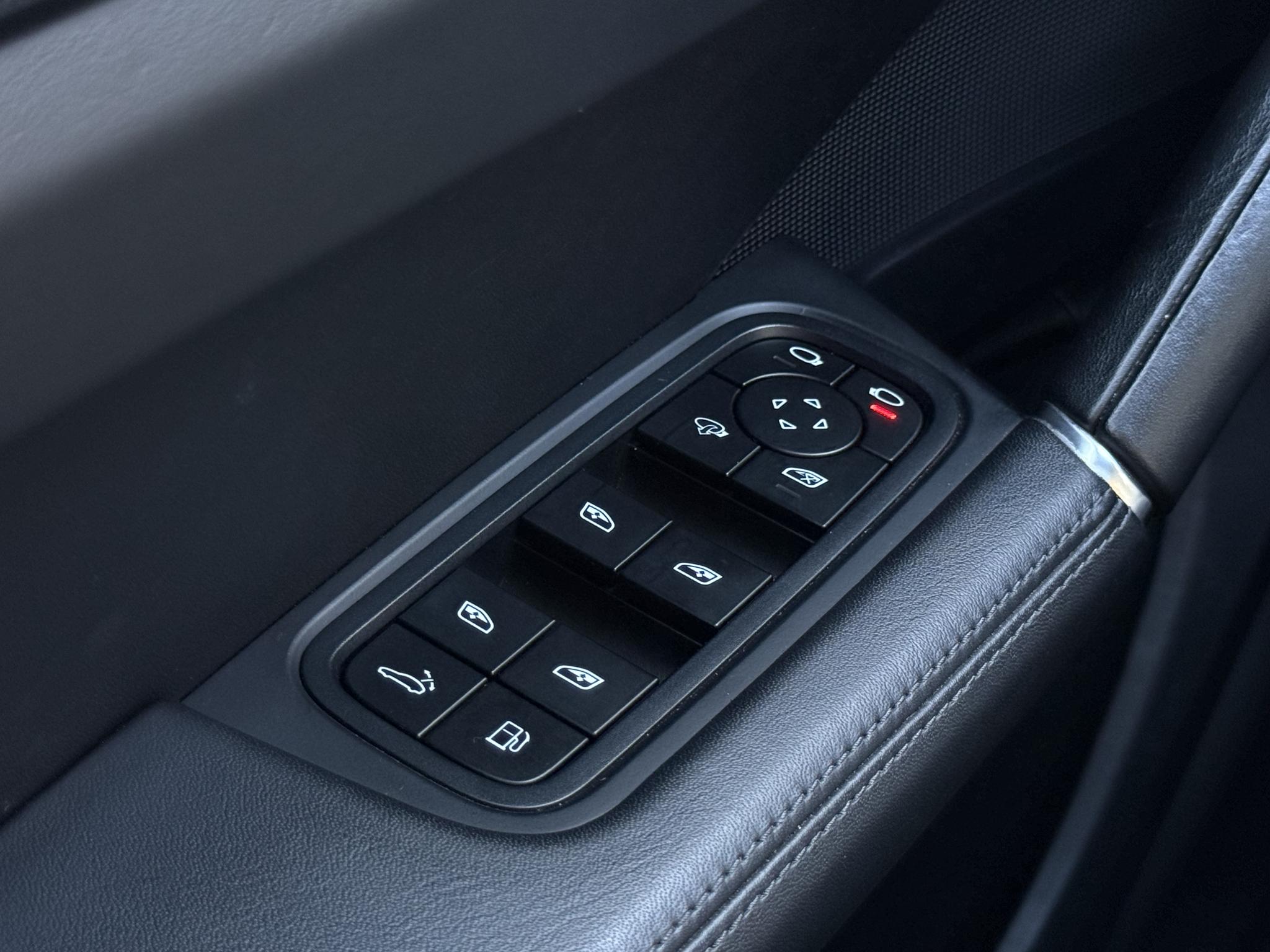 Foto van Porsche Cayenne E-hybrid