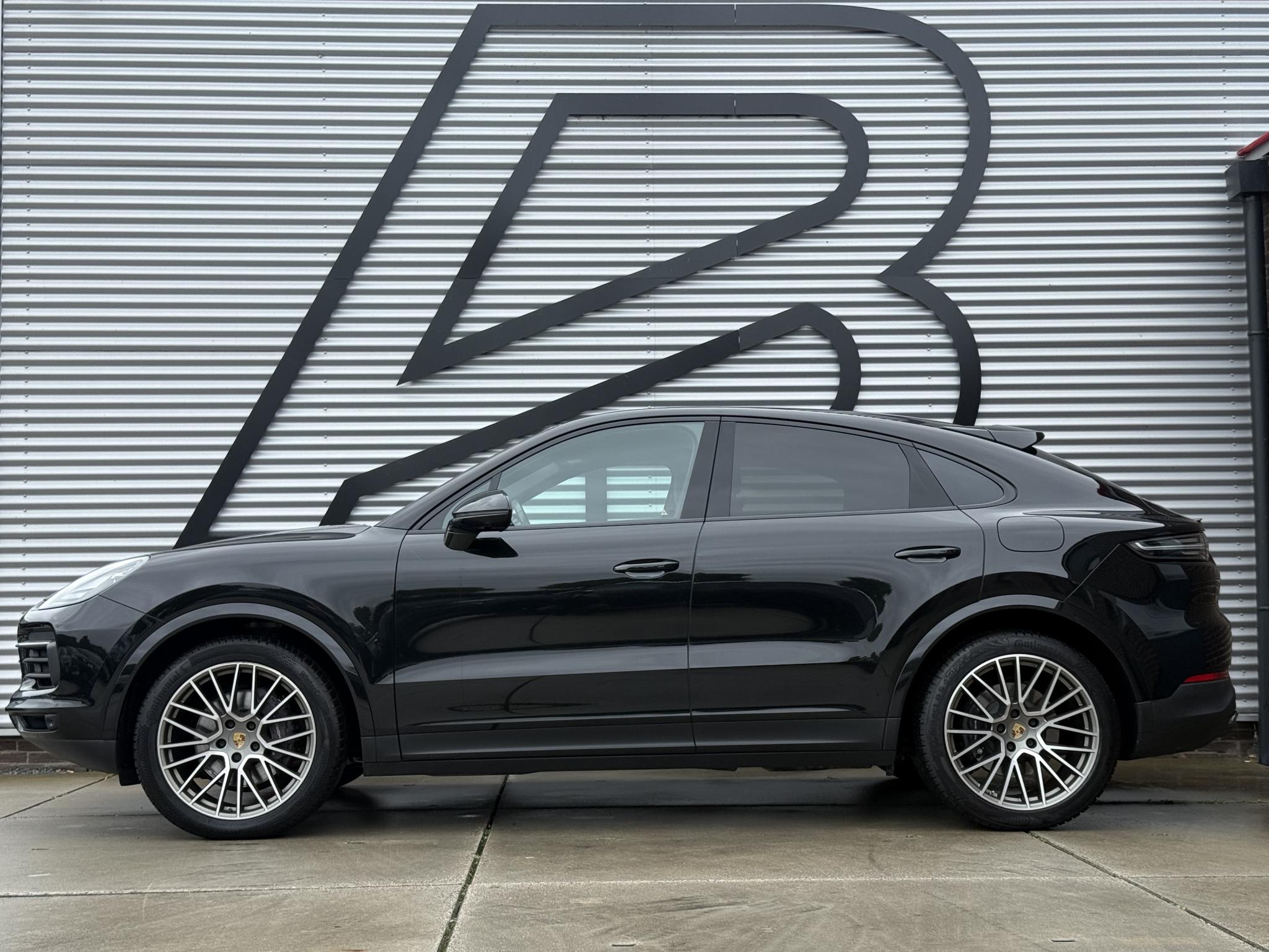 Foto van Porsche Cayenne E-hybrid