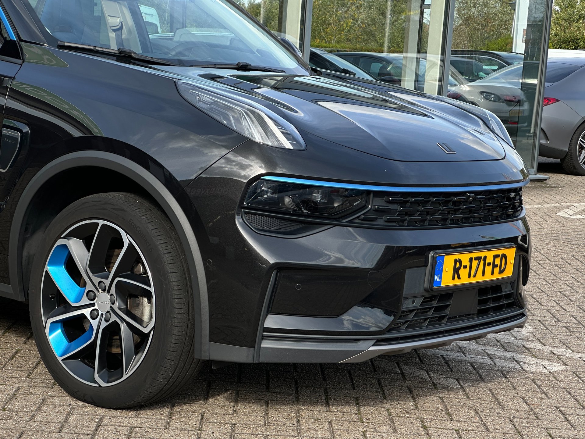 Foto van Lynk&co LYNK & Co 01