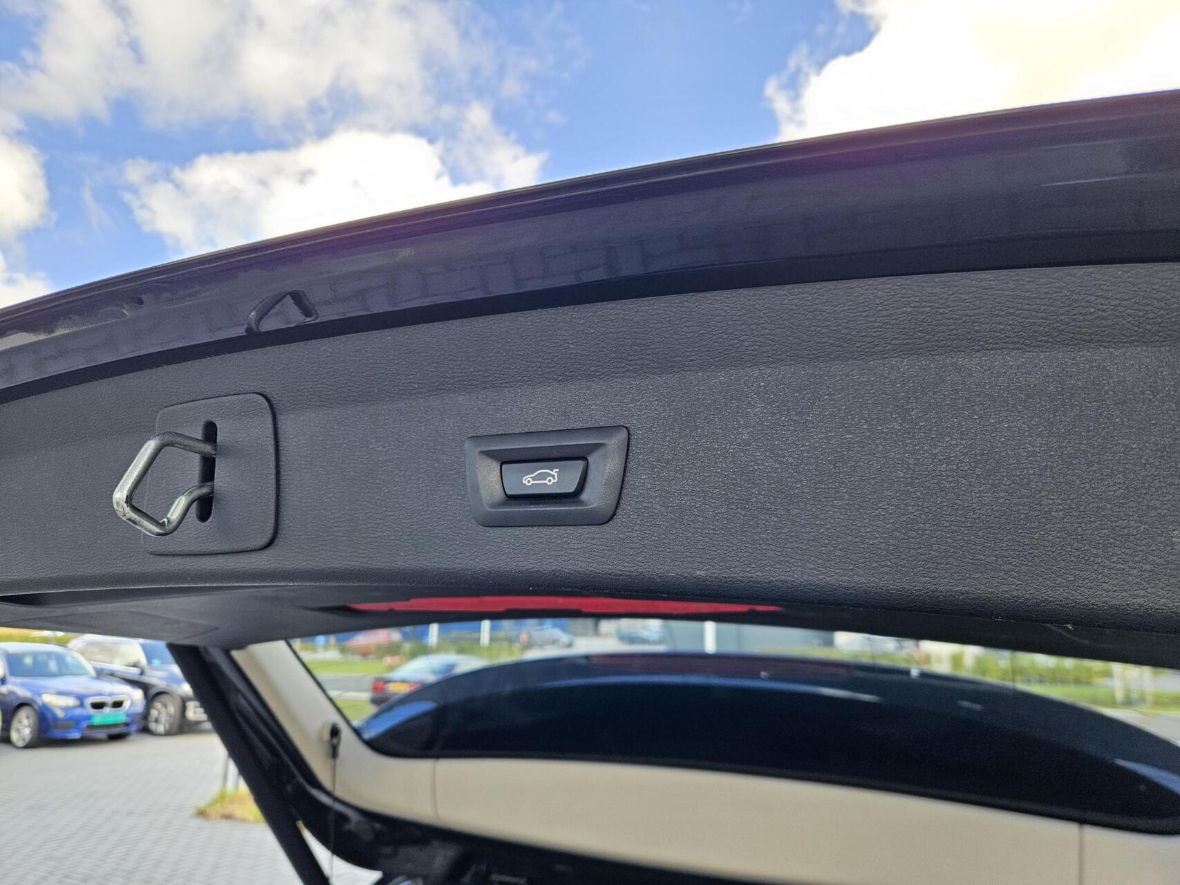 Foto van BMW X1 Sdrive18i