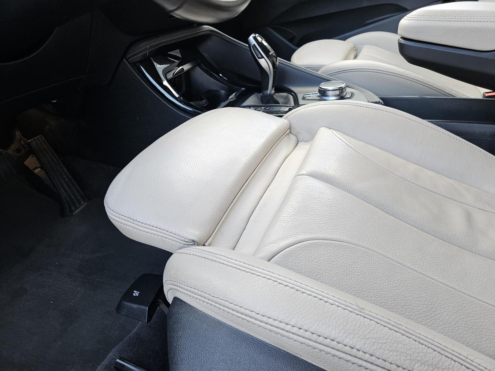 Foto van BMW X1 Sdrive18i