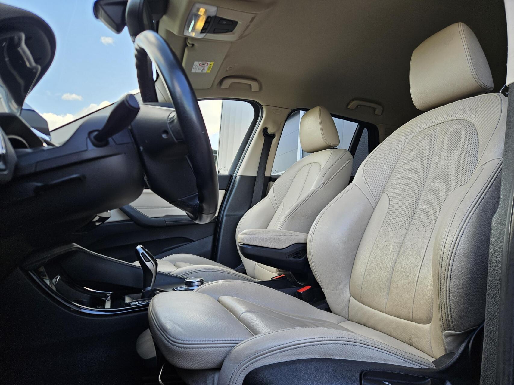 Foto van BMW X1 Sdrive18i
