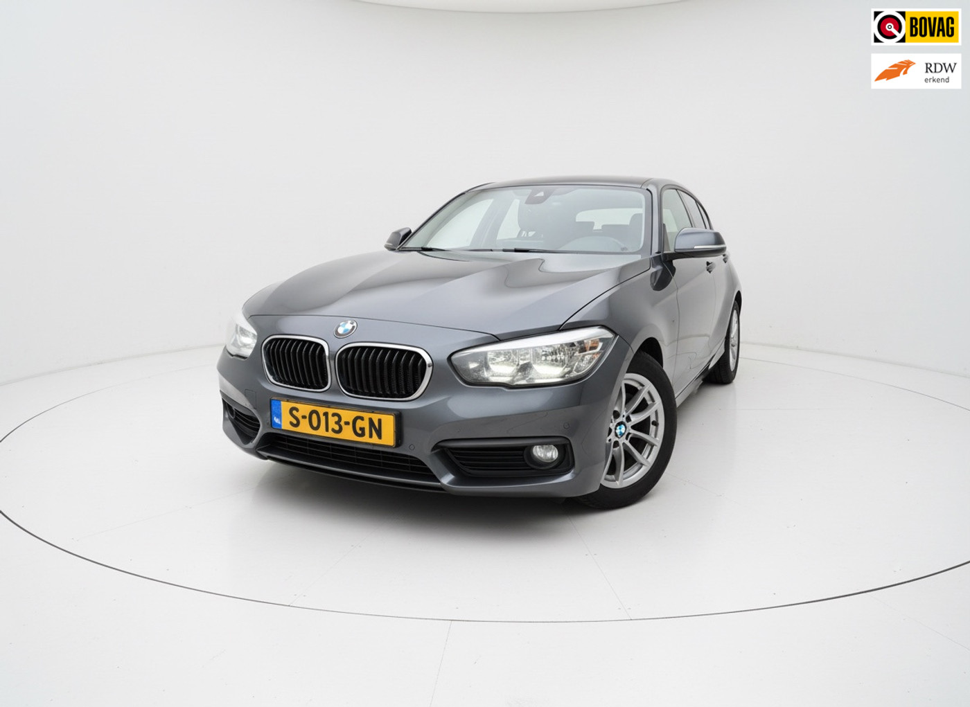 BMW 116i 116i Corporate Lease High Executive| 2018 - voorkant