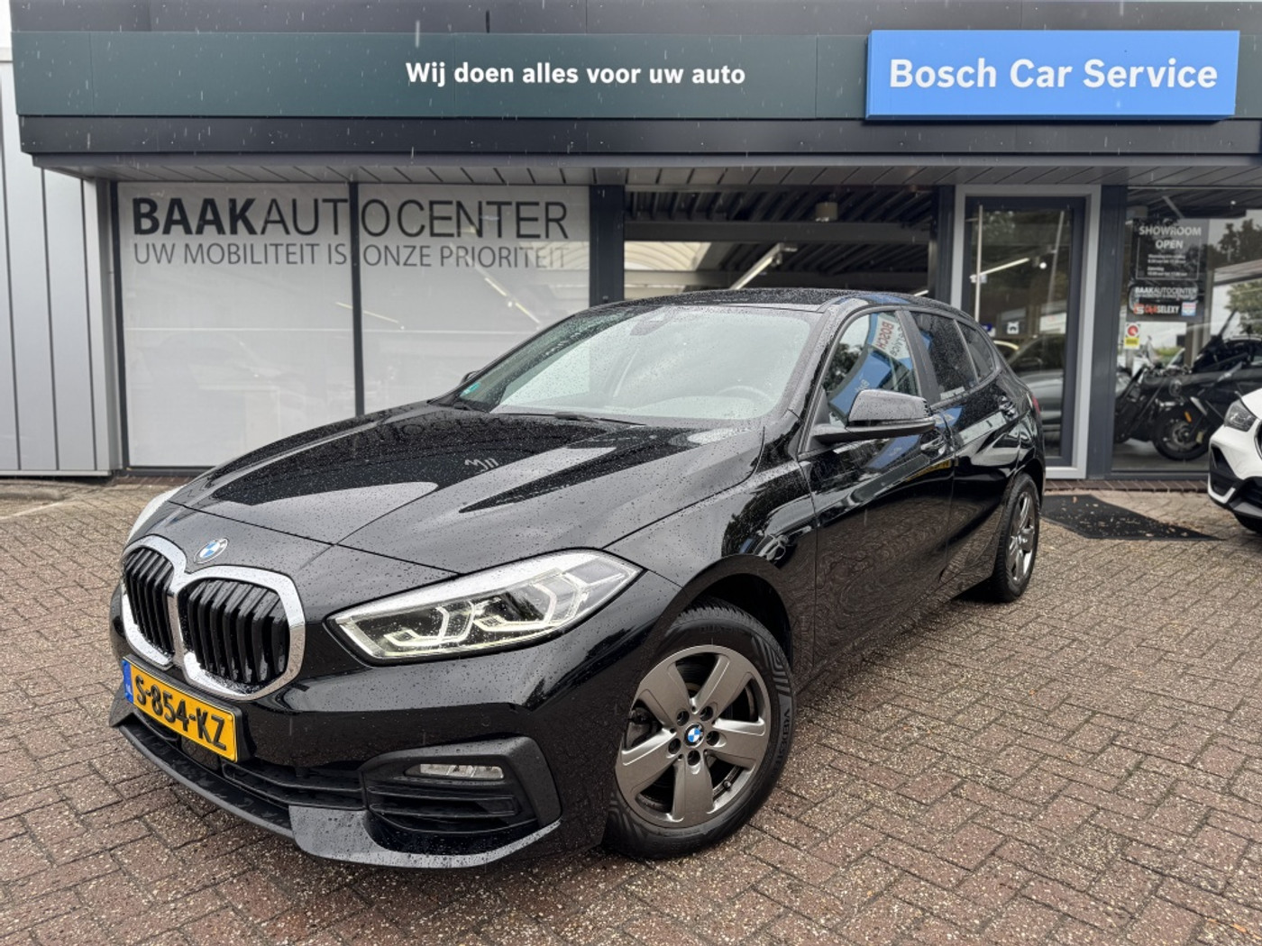BMW 116i 116i | Navigatie | PDC | Cruise 2023 - voorkant
