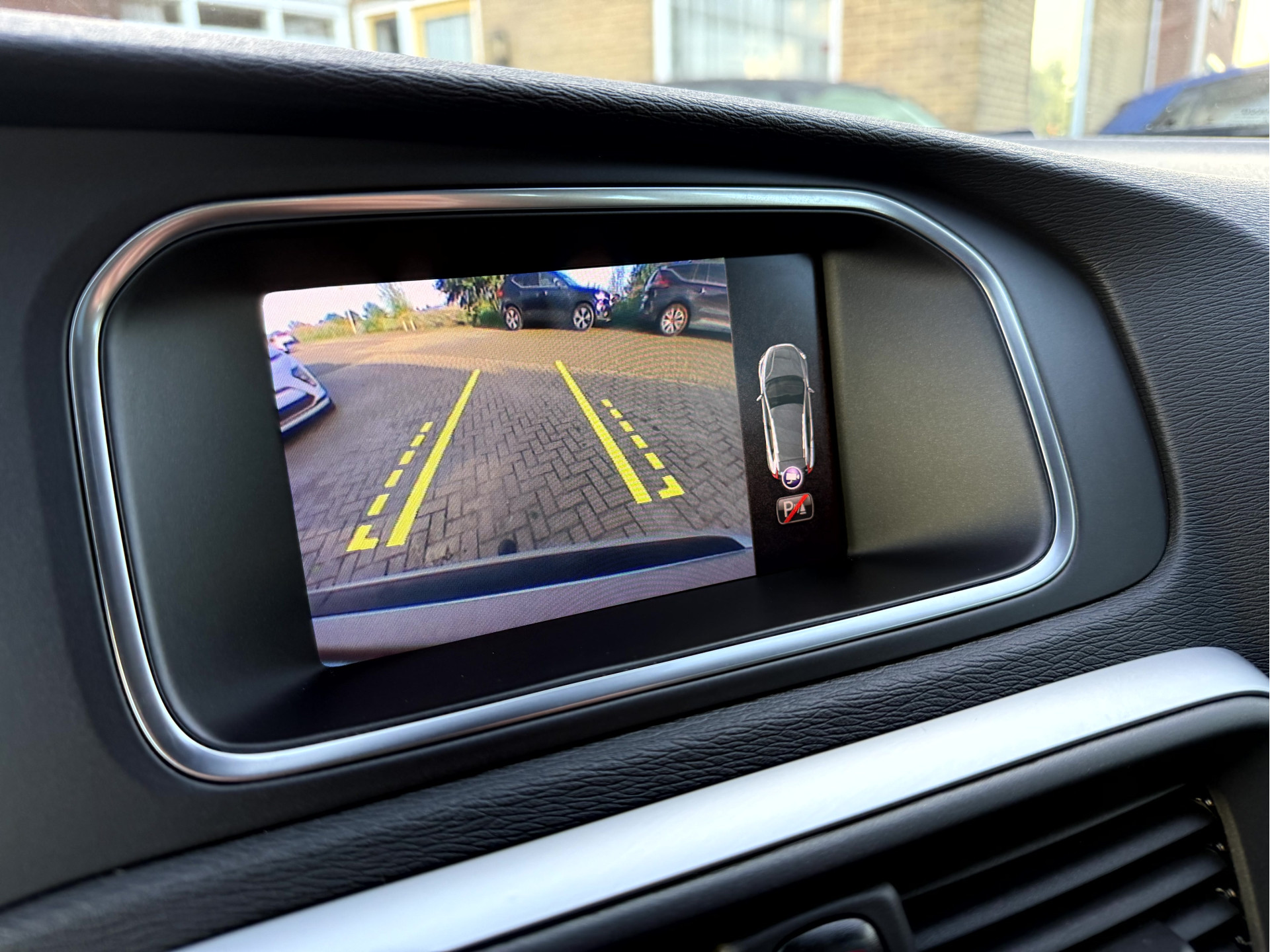 Foto van Volvo V40 Cross Country