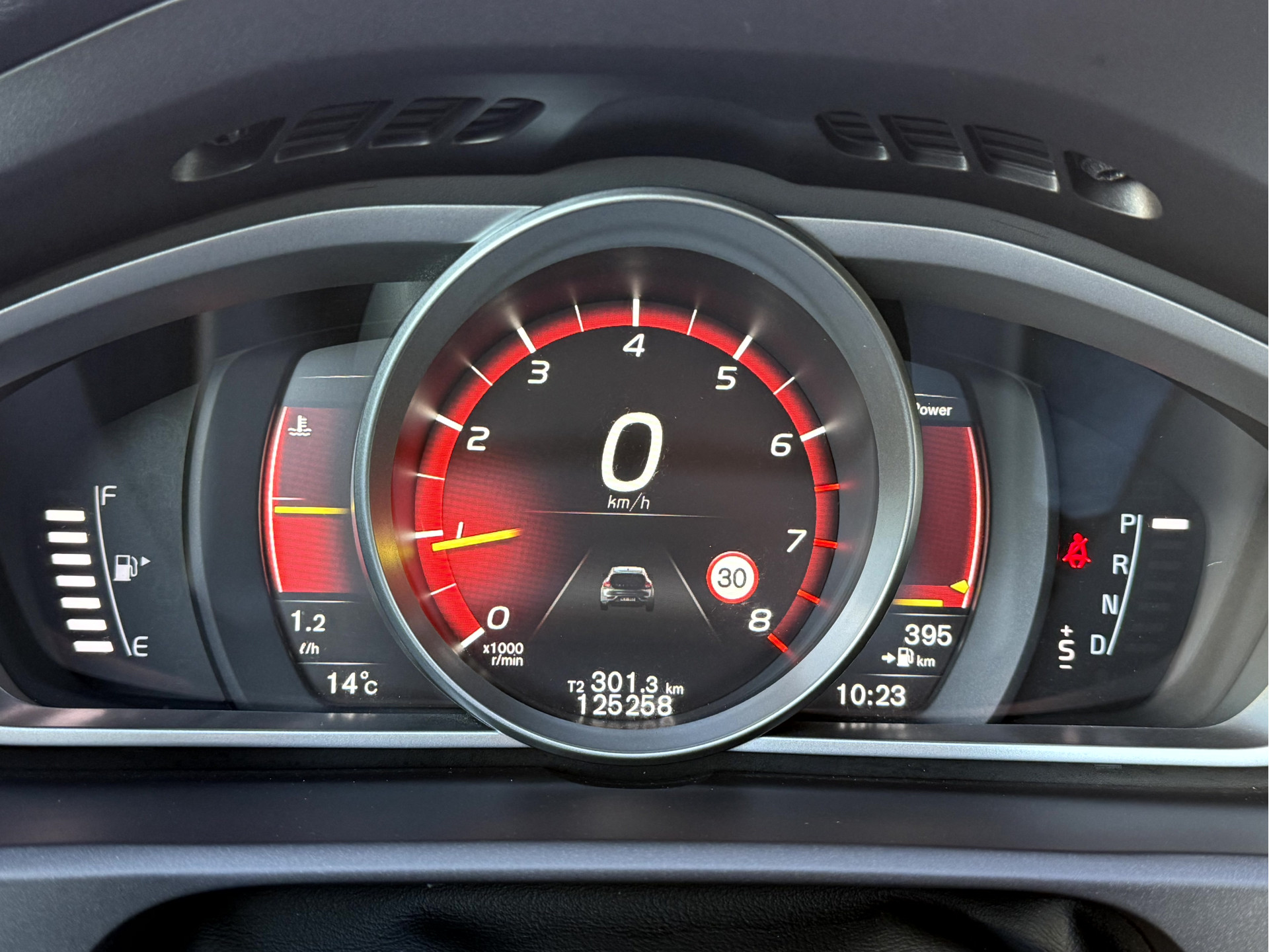 Foto van Volvo V40 Cross Country
