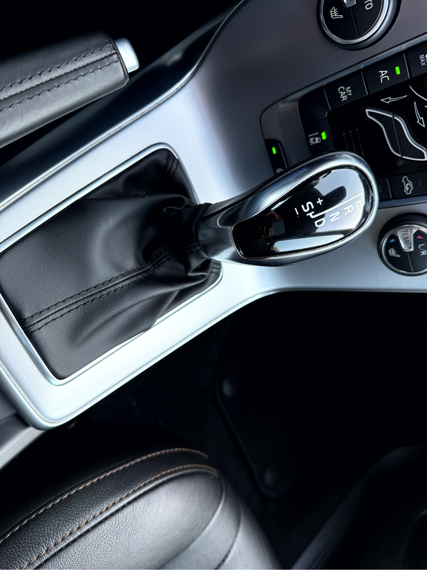 Foto van Volvo V40 Cross Country
