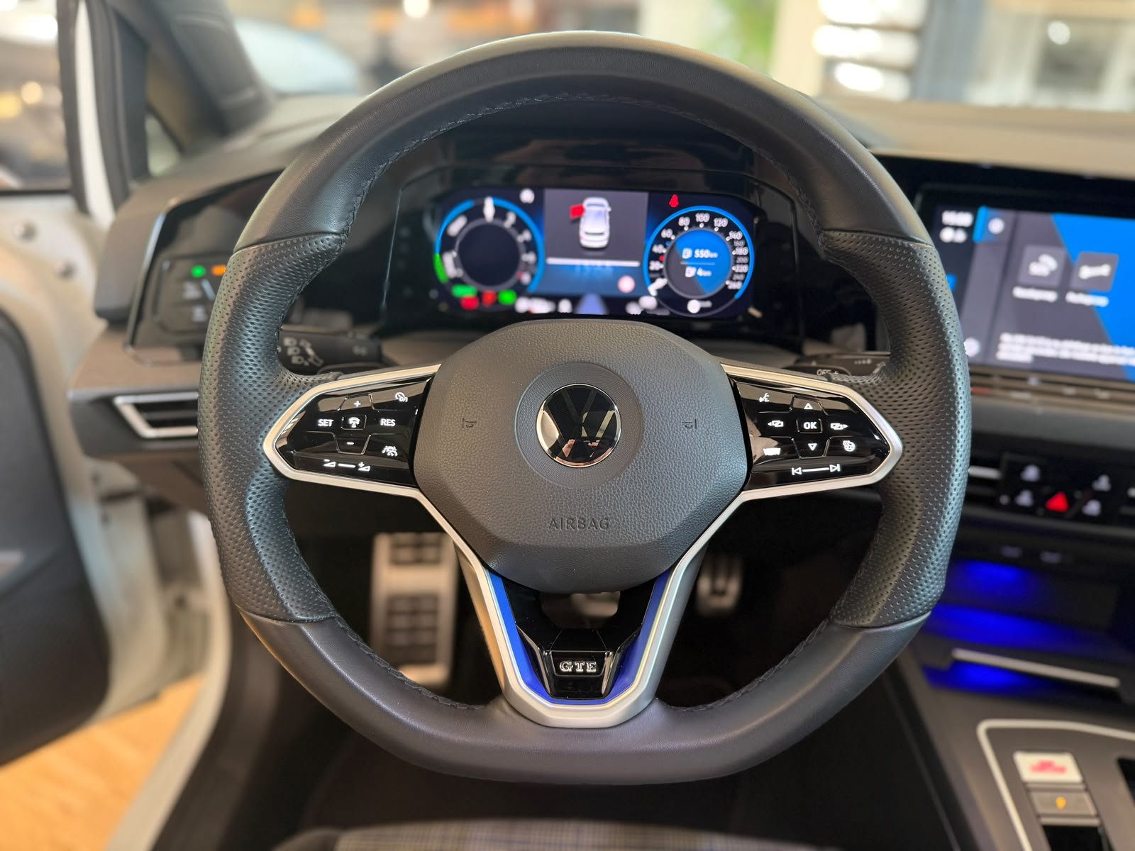 Foto van Volkswagen Golf GTE