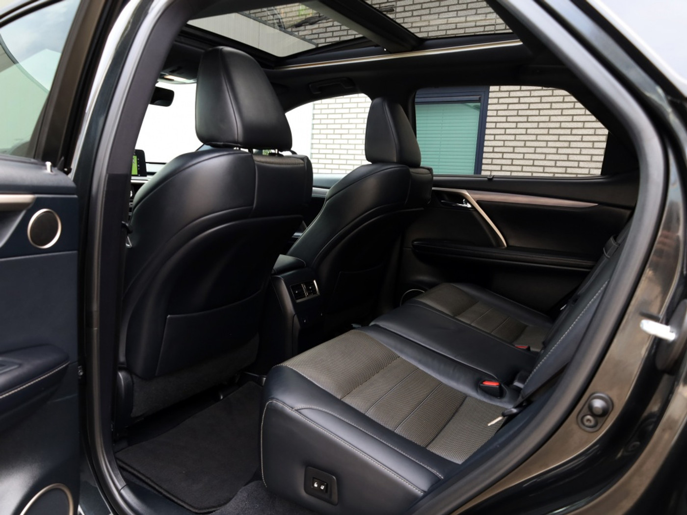 Foto van Lexus Lexus Rx450h