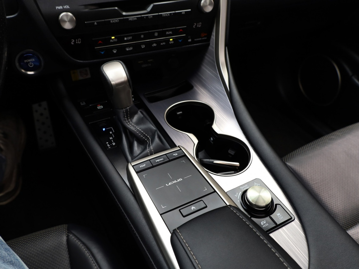Foto van Lexus Lexus Rx450h