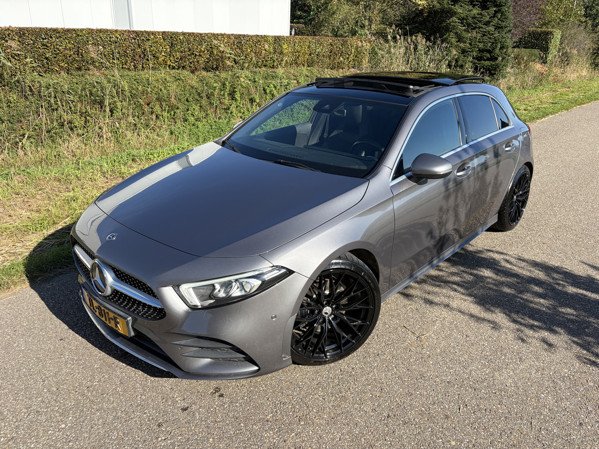 Foto van Mercedes-Benz A 200