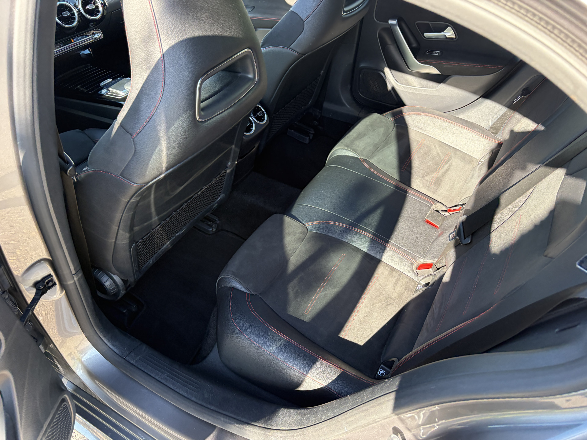 Foto van Mercedes-Benz A 200