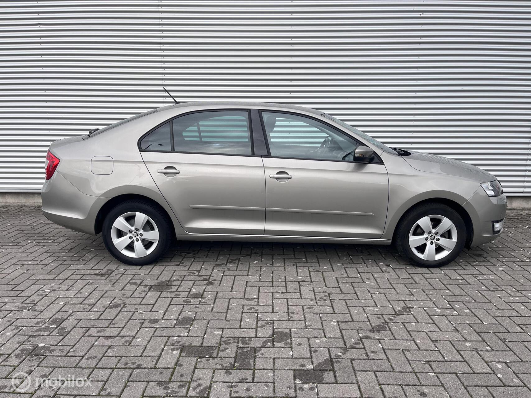 Foto van Skoda Rapid