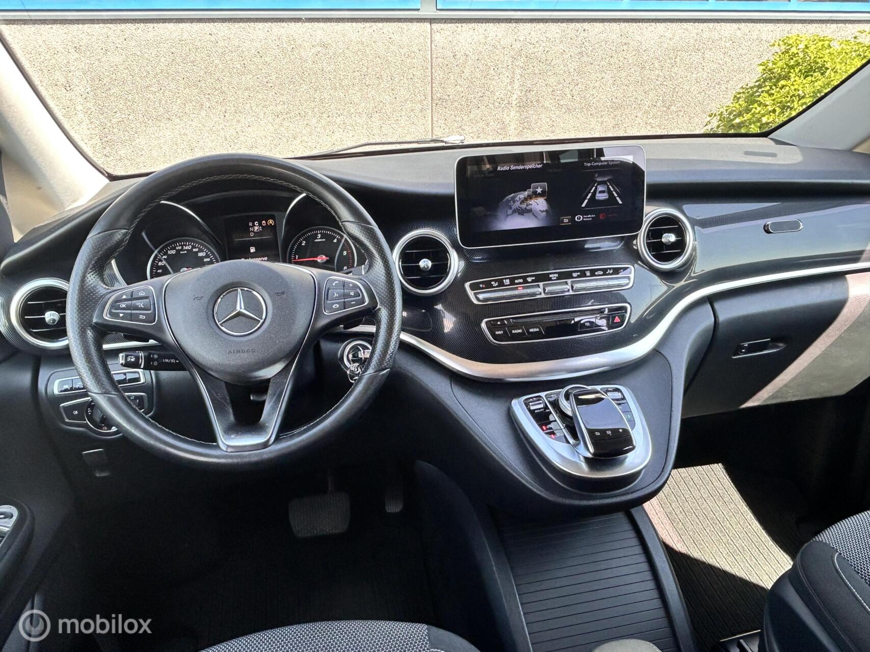 Foto van Mercedes-Benz V-klasse