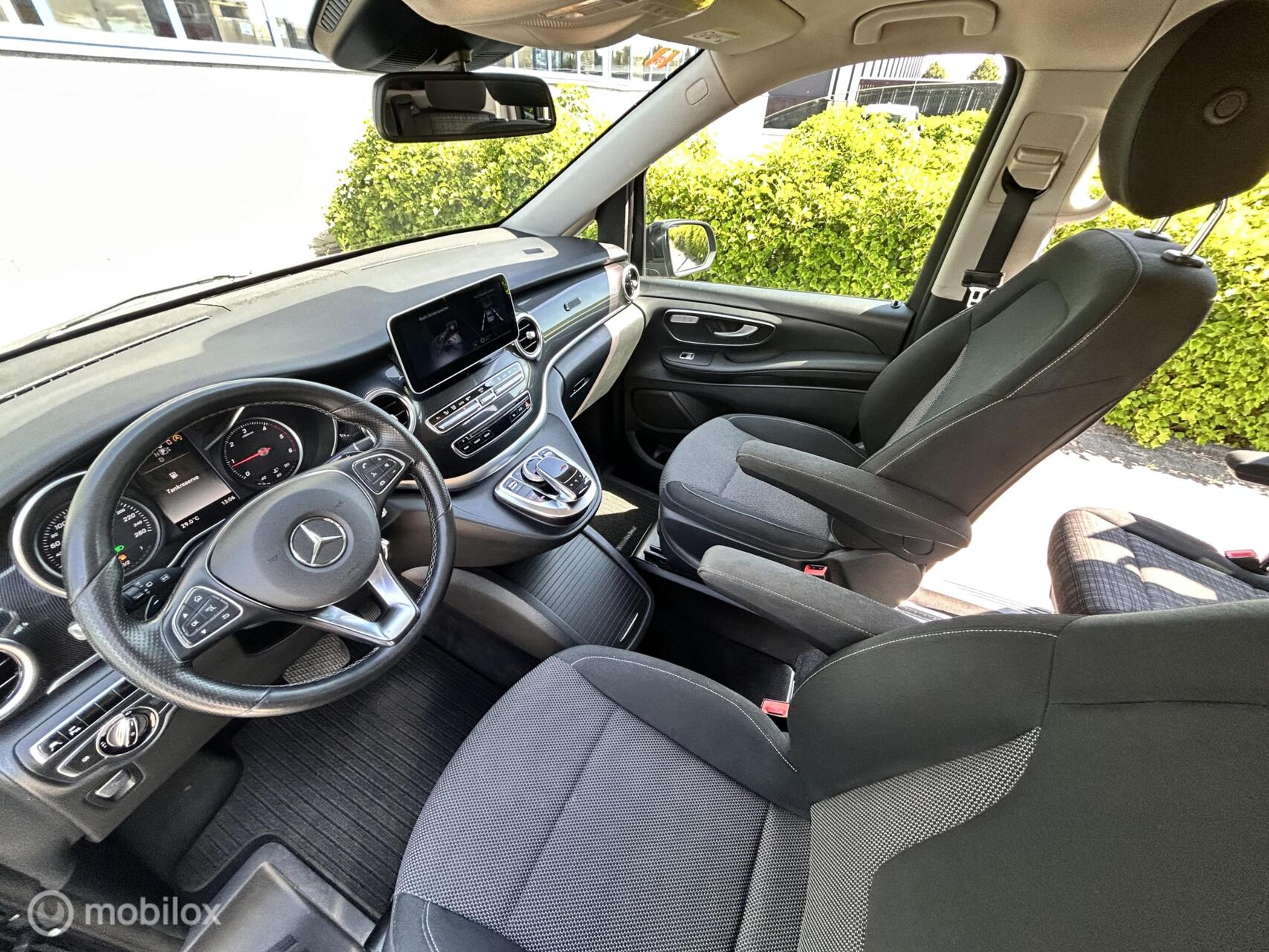 Foto van Mercedes-Benz V-klasse