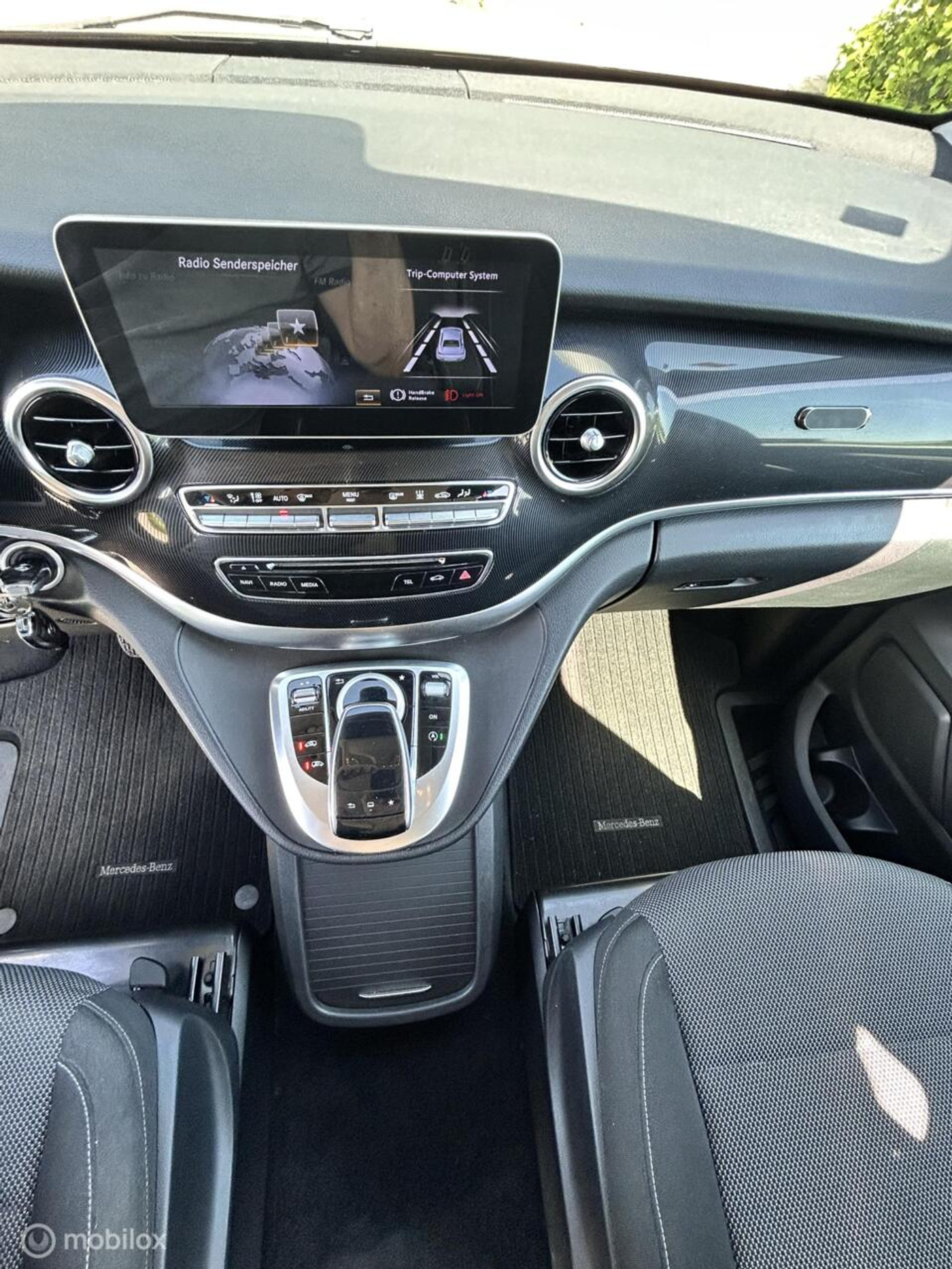 Foto van Mercedes-Benz V-klasse