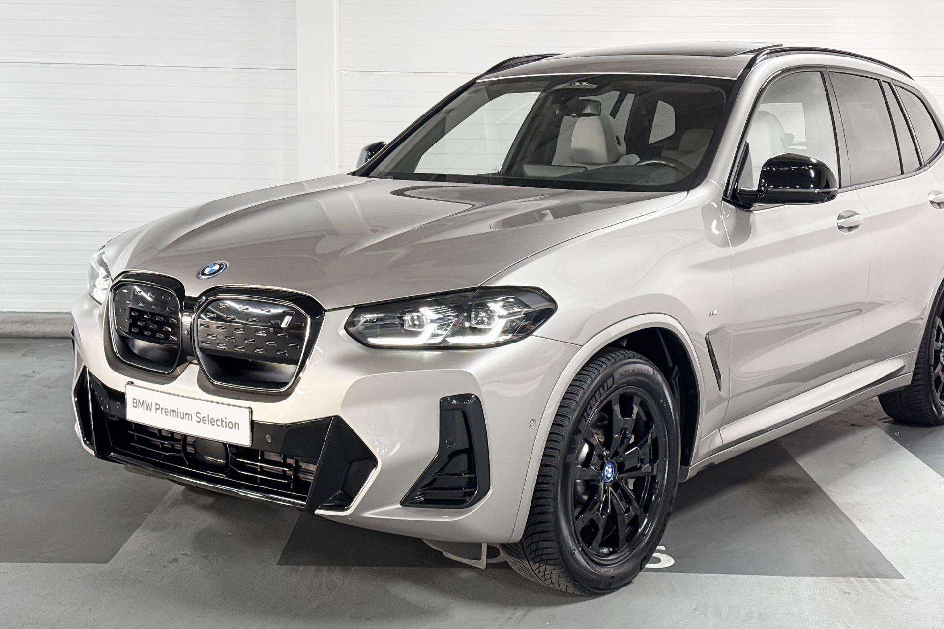 Foto van BMW Ix3