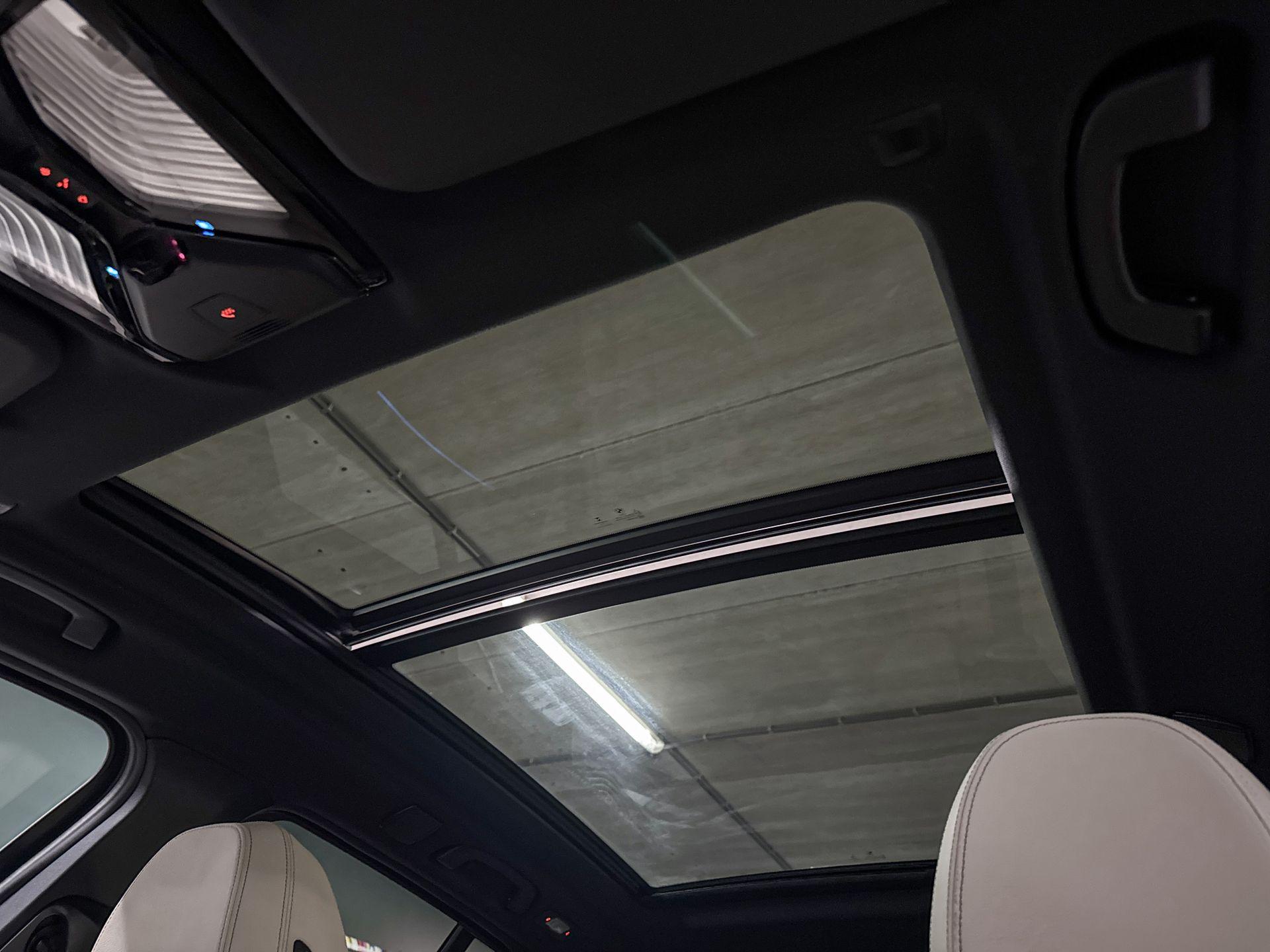 Foto van BMW Ix3