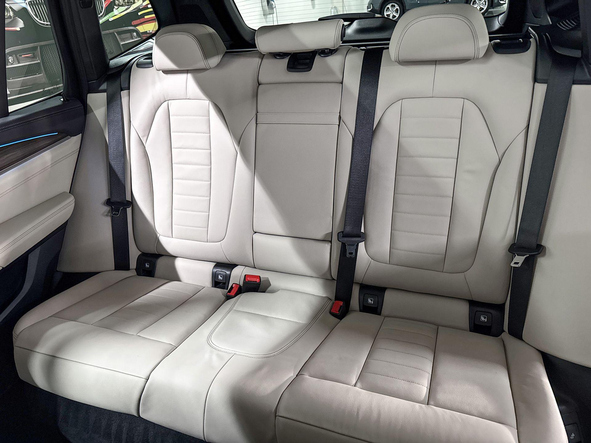 Foto van BMW Ix3