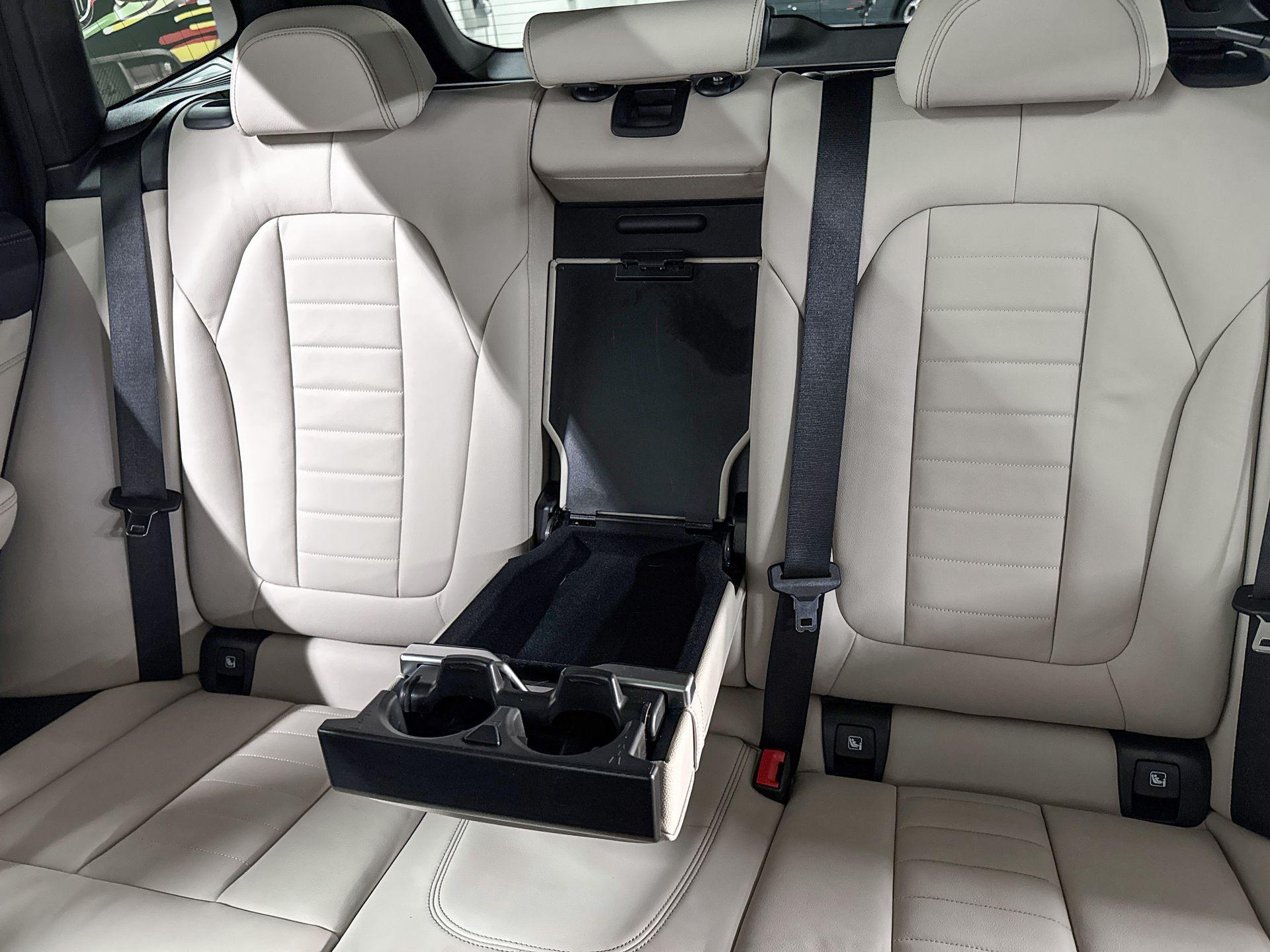 Foto van BMW Ix3