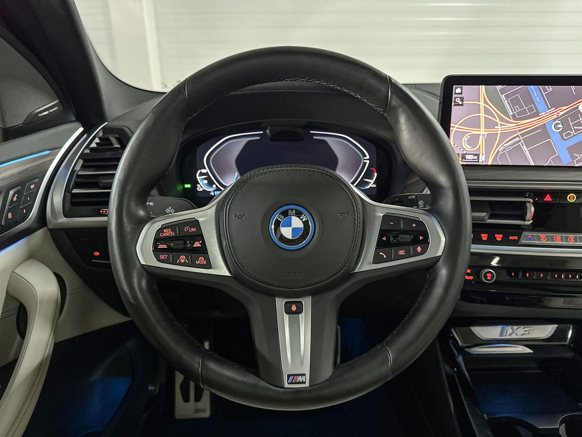 Foto van BMW Ix3