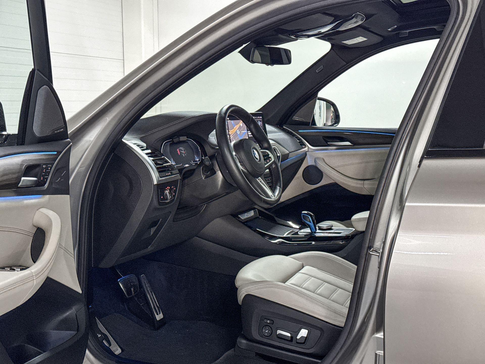 Foto van BMW Ix3